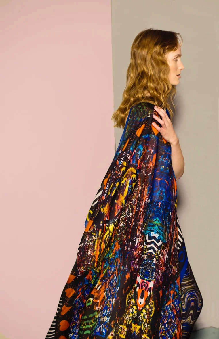 Caroline aleen gekleurde shawl.jpeg