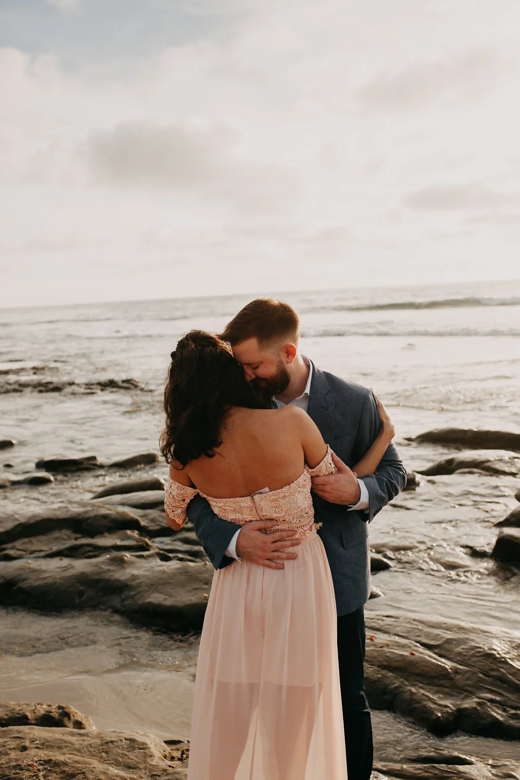 pinkfeatherphotography-Lajollabeach-engagement(106of146).jpg