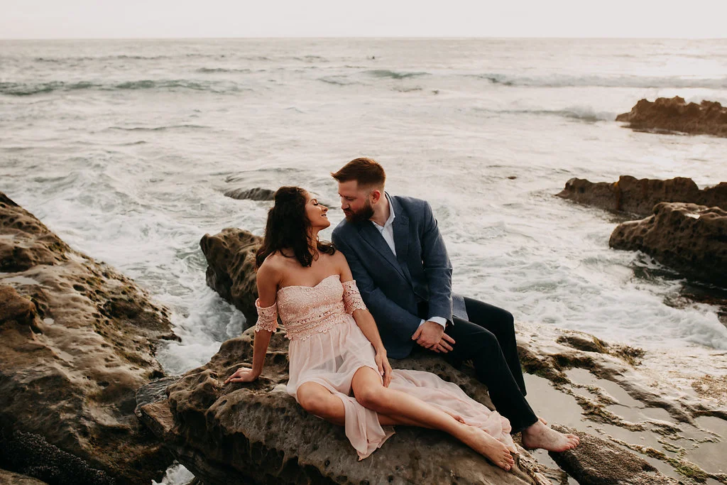 pinkfeatherphotography-Lajollabeach-engagement(120of146).jpg