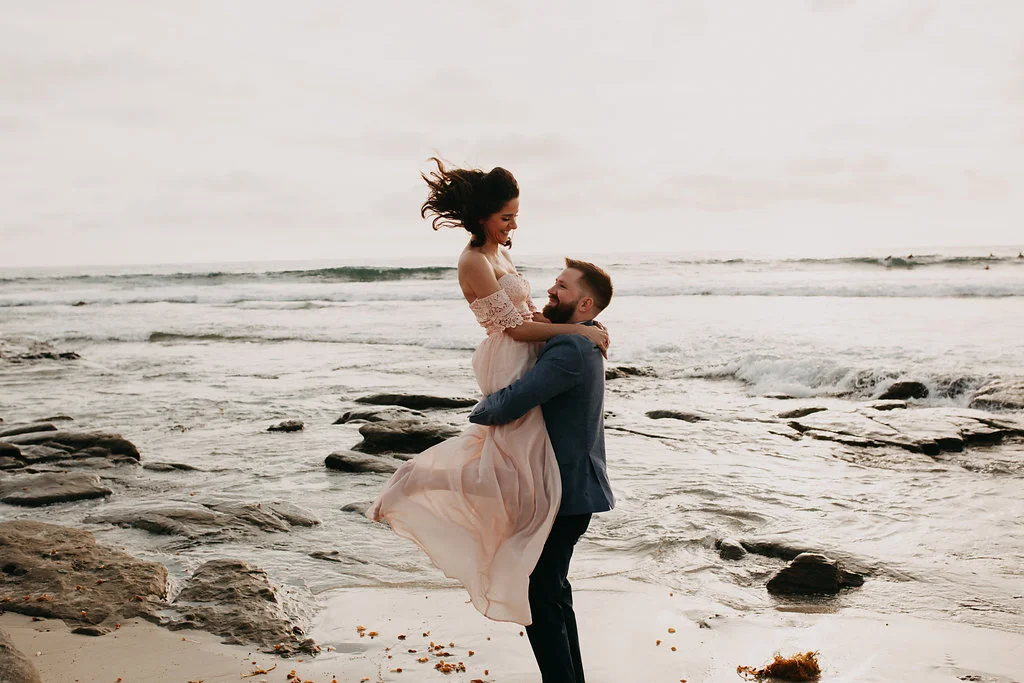 pinkfeatherphotography-Lajollabeach-engagement(92of146).jpg