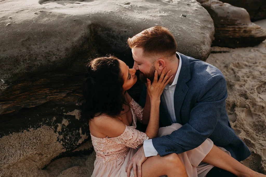 pinkfeatherphotography-Lajollabeach-engagement(52of146).jpg