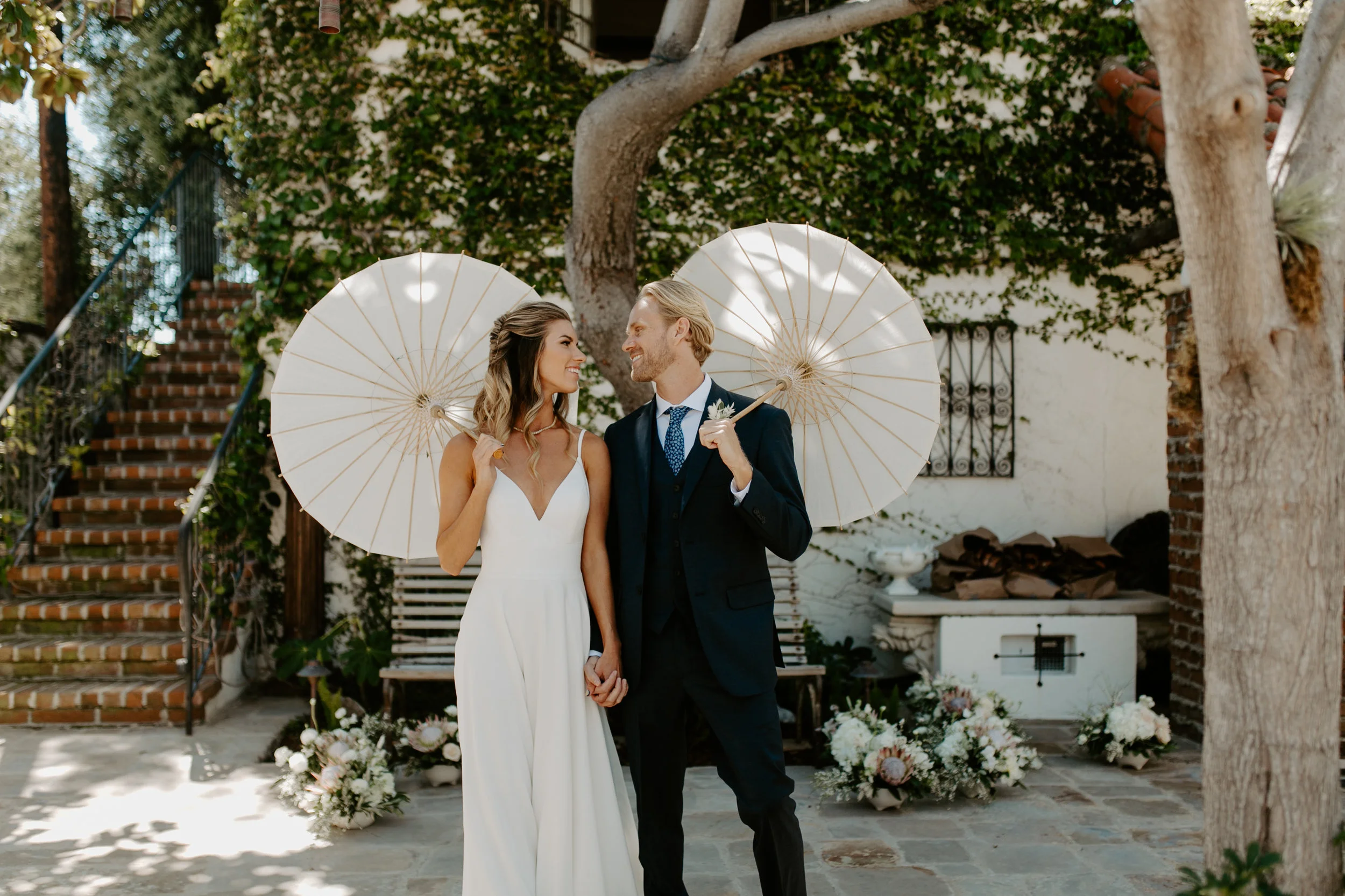 pinkfeatherphotography- (1 of 3).jpg