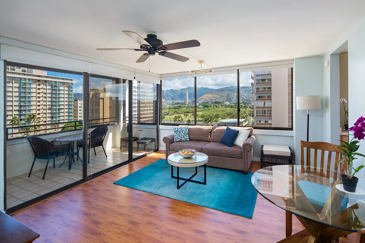 1-Living room 1 LR.jpg
