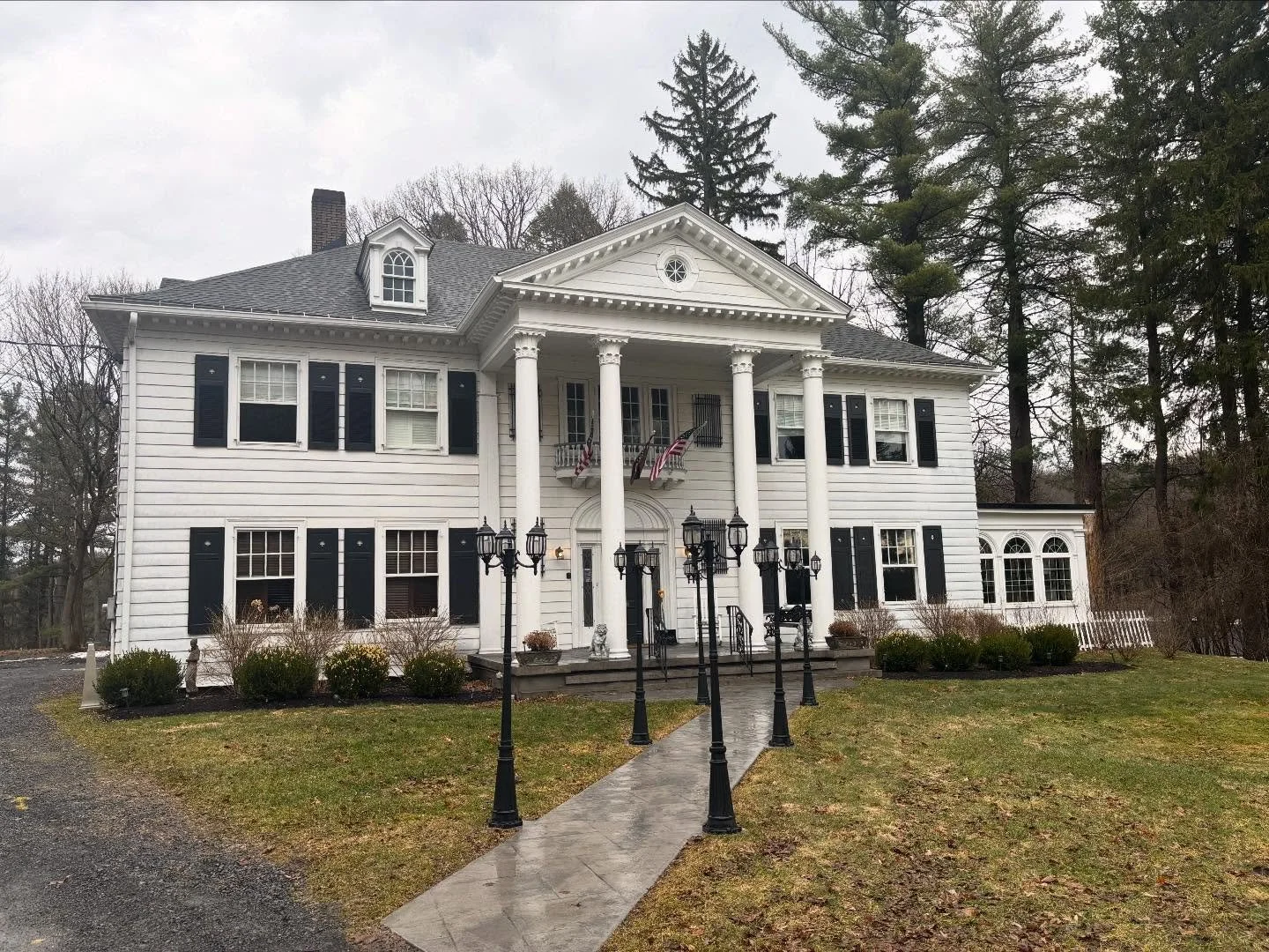 I love it when I get to stay at unique B&amp;Bs when traveling. They are so cozy and charming, with just the right amount of hauntedness. The door opened on its own when I unlocked it. Very hospitable ghosts.