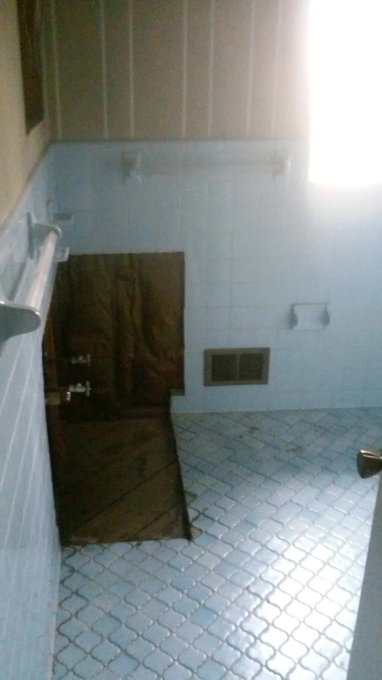 Bath 2.jpg