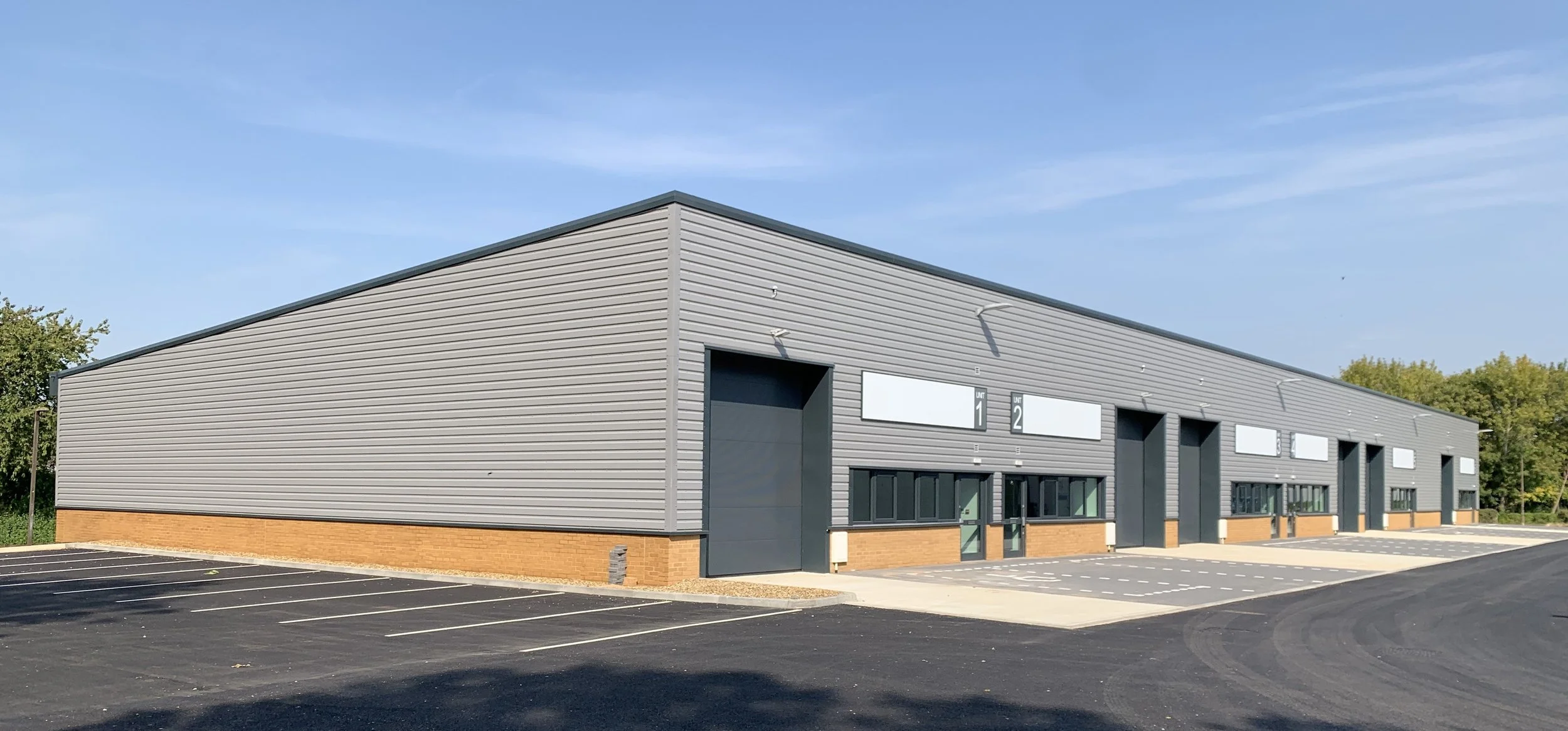 Stacey Bushes, Milton Keynes