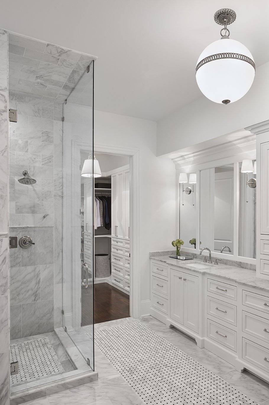 Master_Bathroom_1_012_LR.jpg