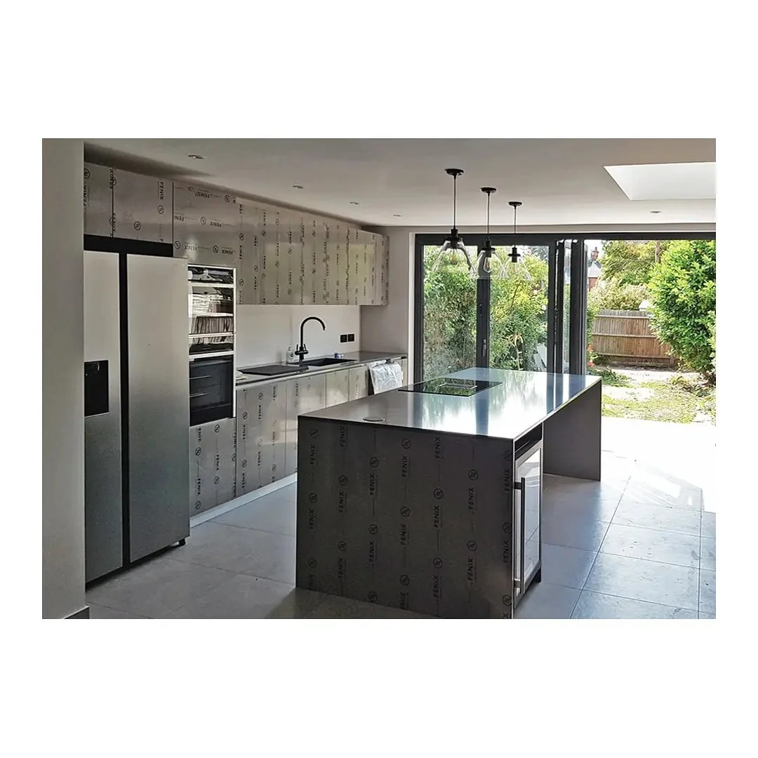 Rear Extension | The open plan kitchen is located at the back of the property with a full-width bifold door to the garden and roof lantern maximizing the natural light, ventilation and views of the sky.
.
Project: Victorian Terrace Renovation
Design: