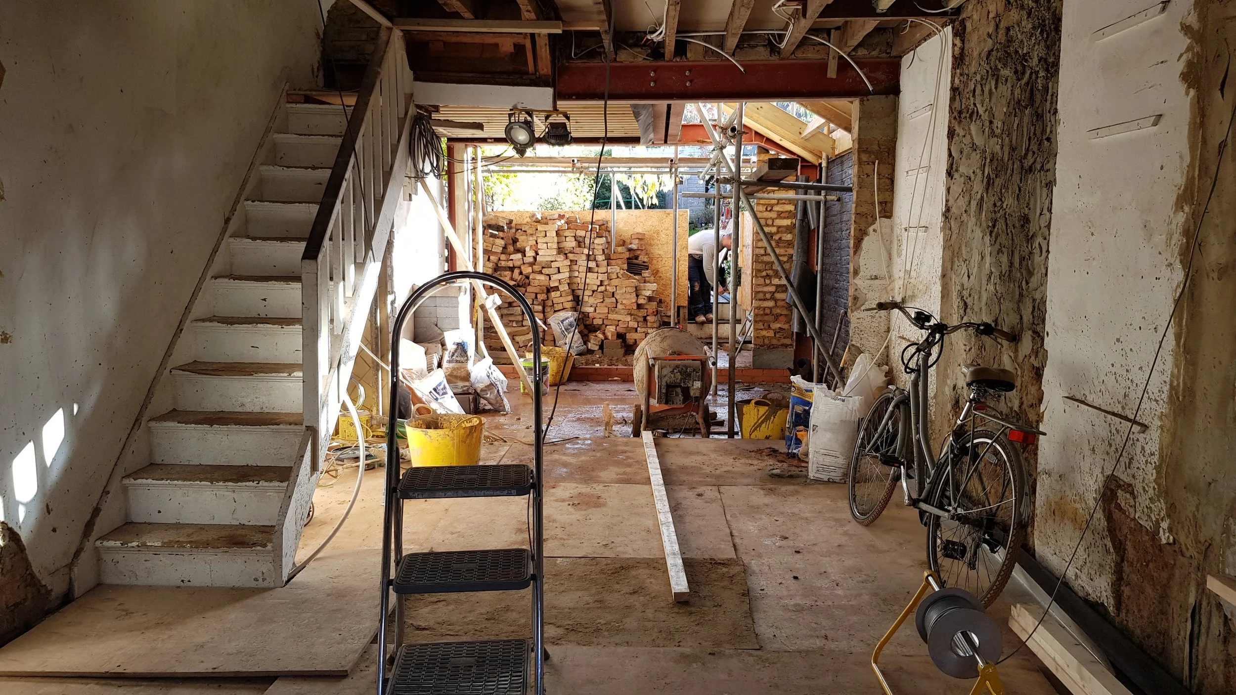 Side Extension Construction – Open-Plan Ground Floor