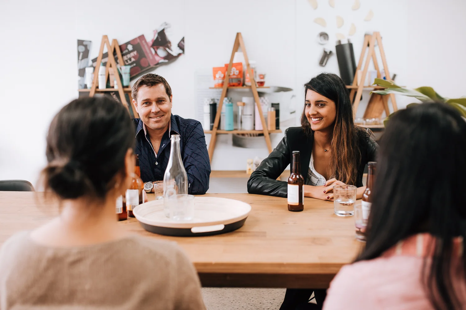 Natural Things Distribution Logo