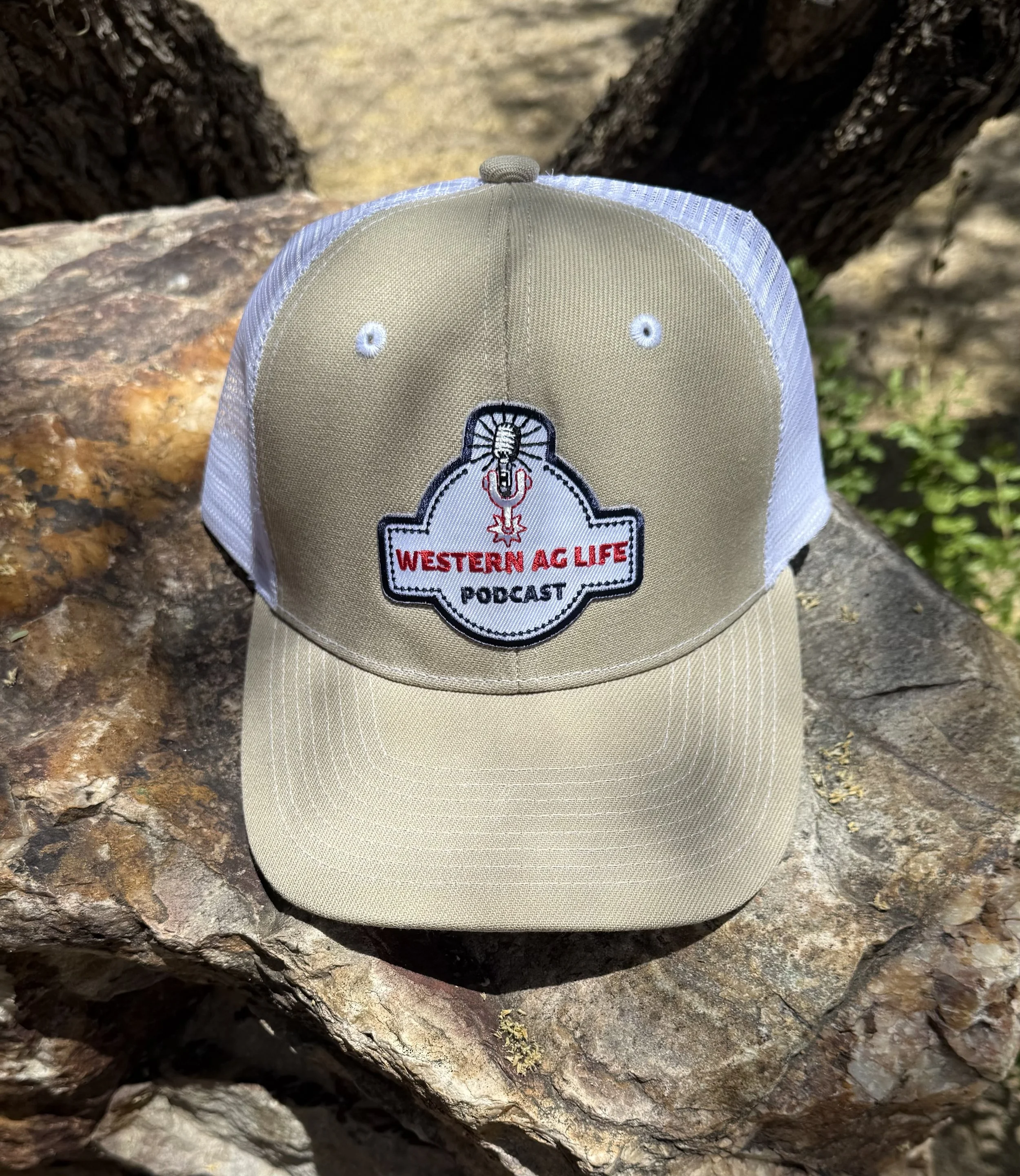 Western Ag Life Cap- tan and white