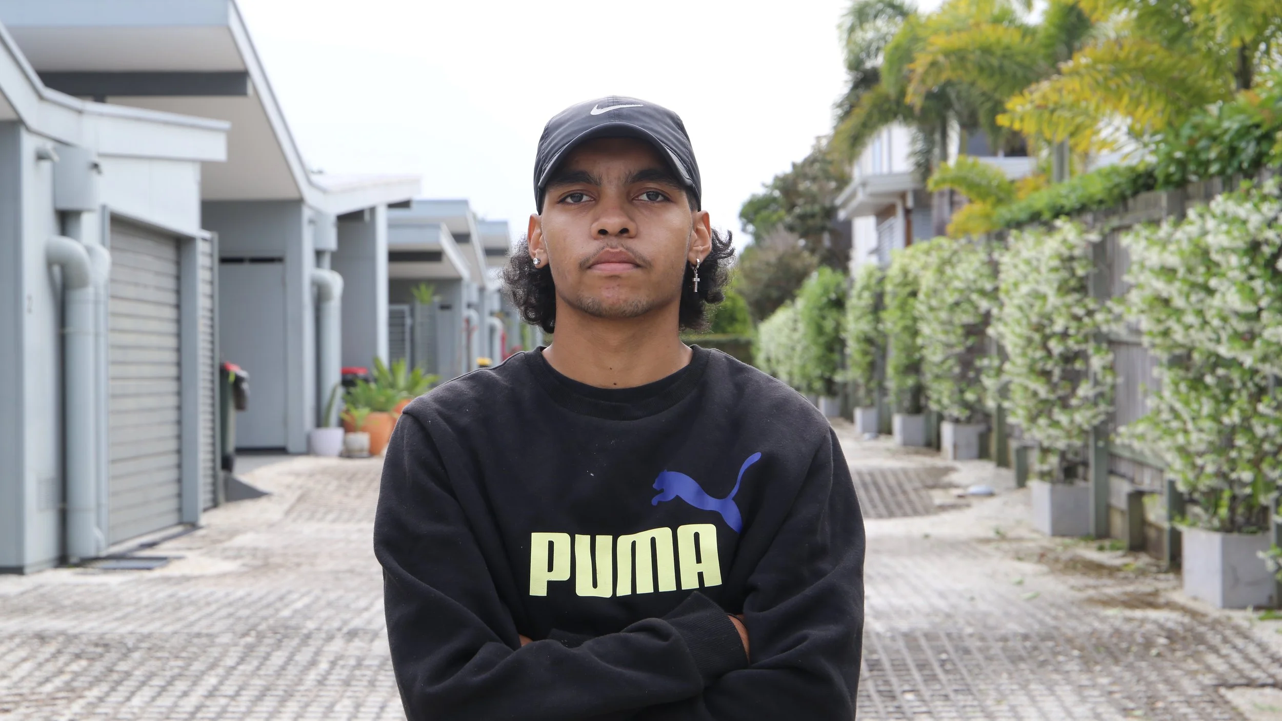 RIAH   Releases debut single ‘Straight Rider’ &amp; ‘Lower case g’ EP 