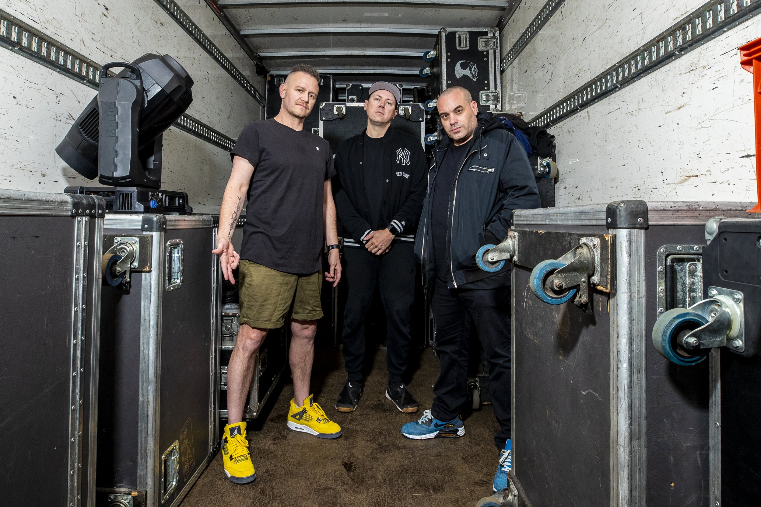 HILLTOP HOODS  ANNOUNCE  ‘THE SHOW BUSINESS TOUR’ 