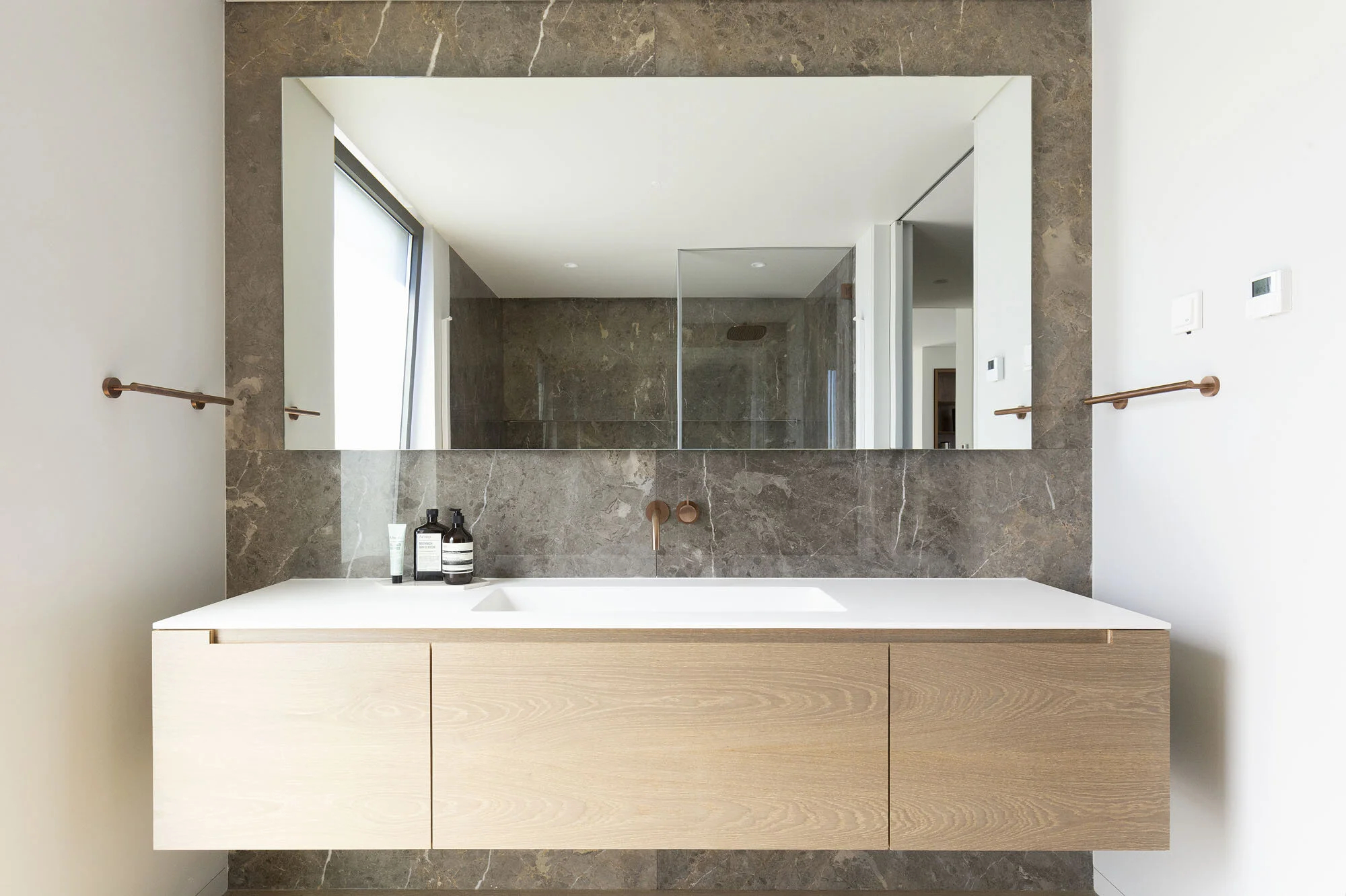 Meubles de salle de bain