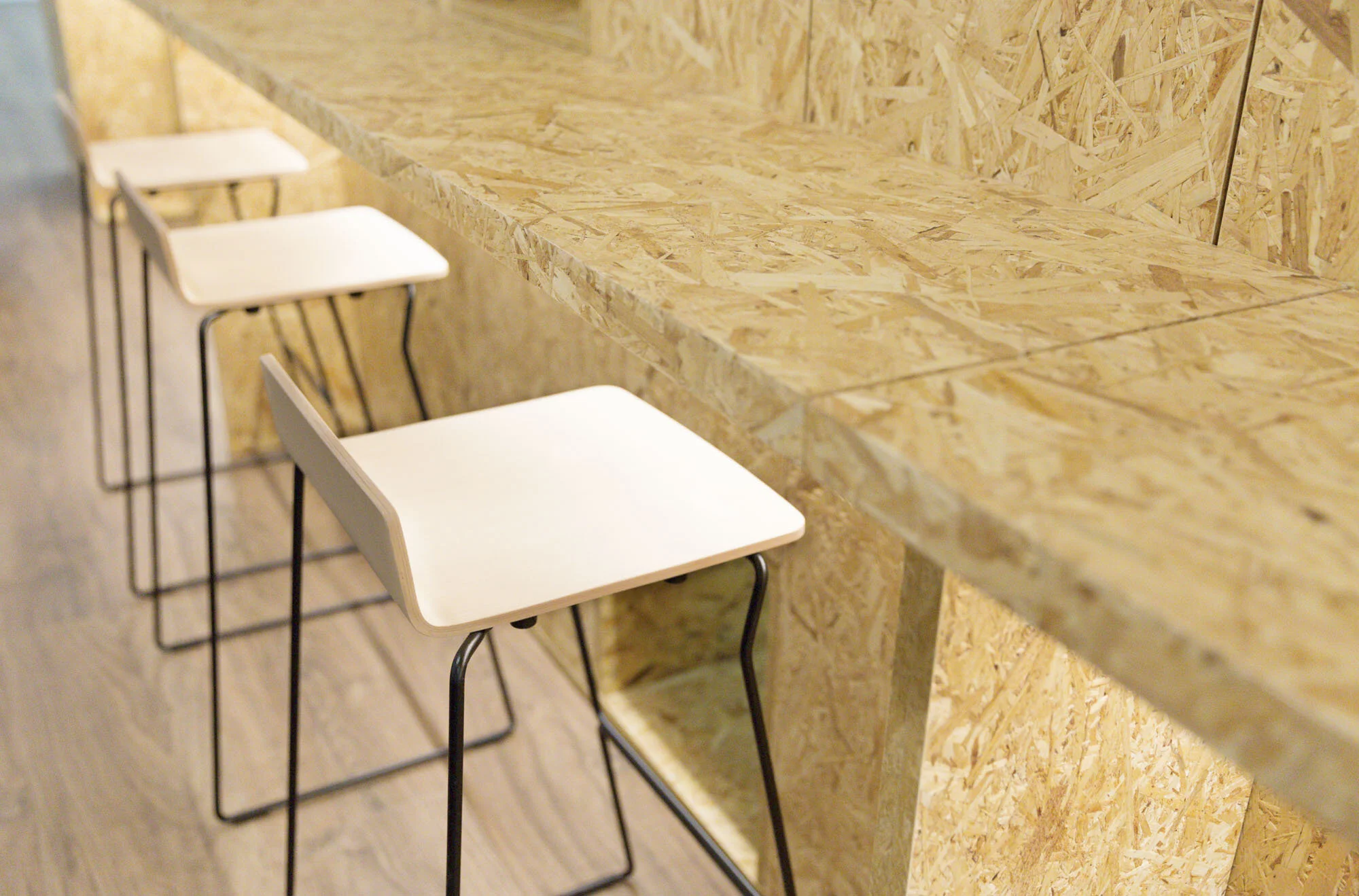 Detail of the bookcase in OSB