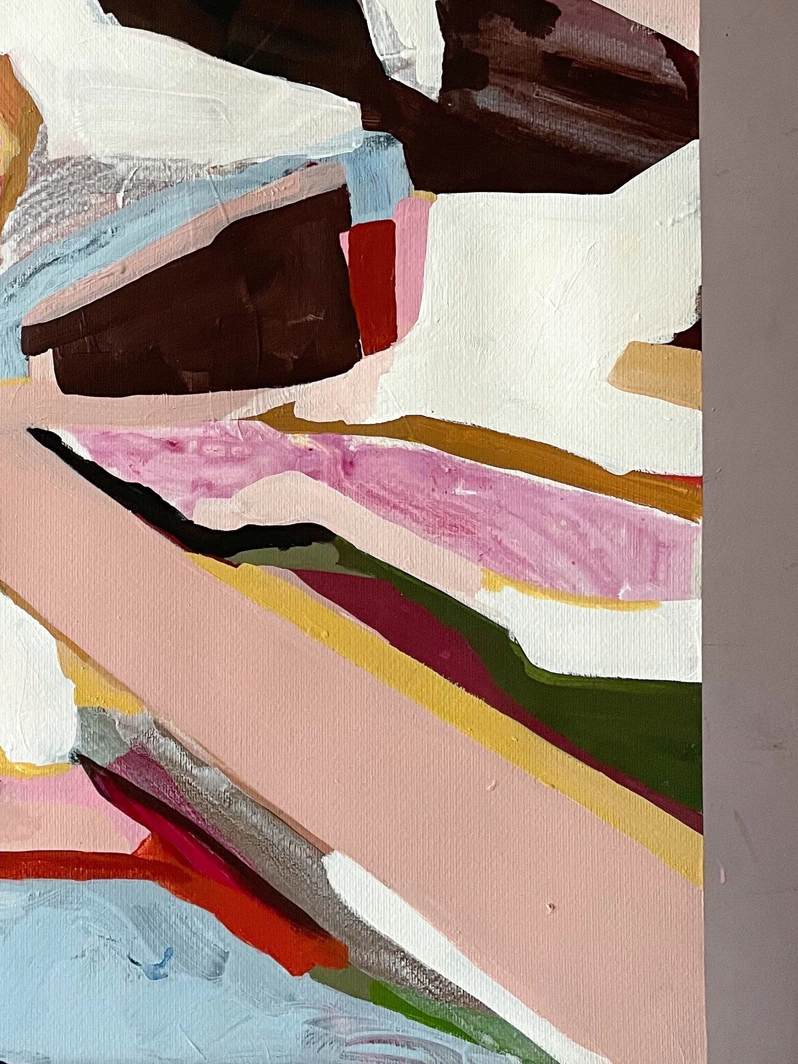 6B034DE7-F2CE-433B-A99E-E24D507F45B5