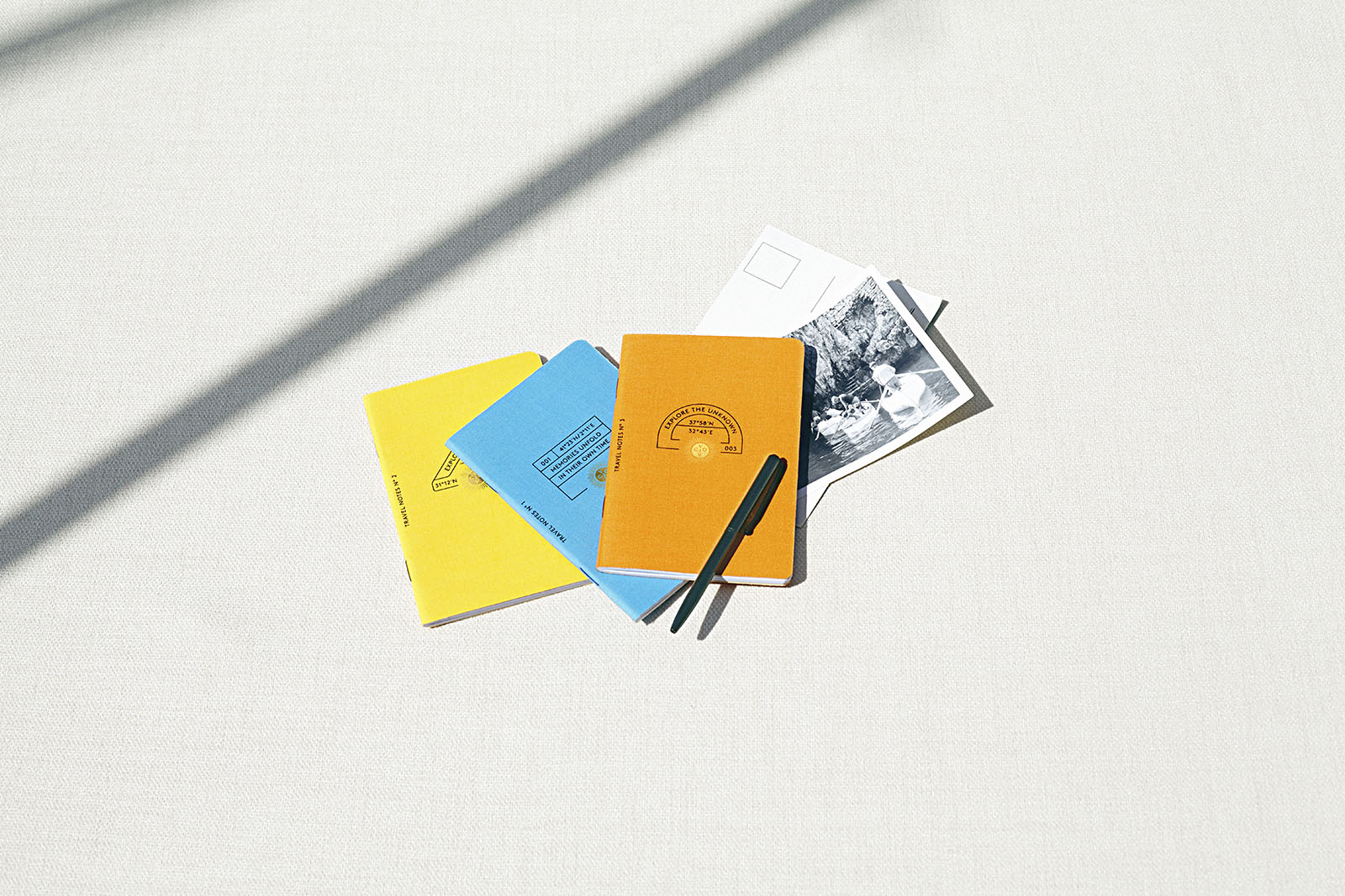 Octaevo_Passport_TravelNotes2_s.jpg