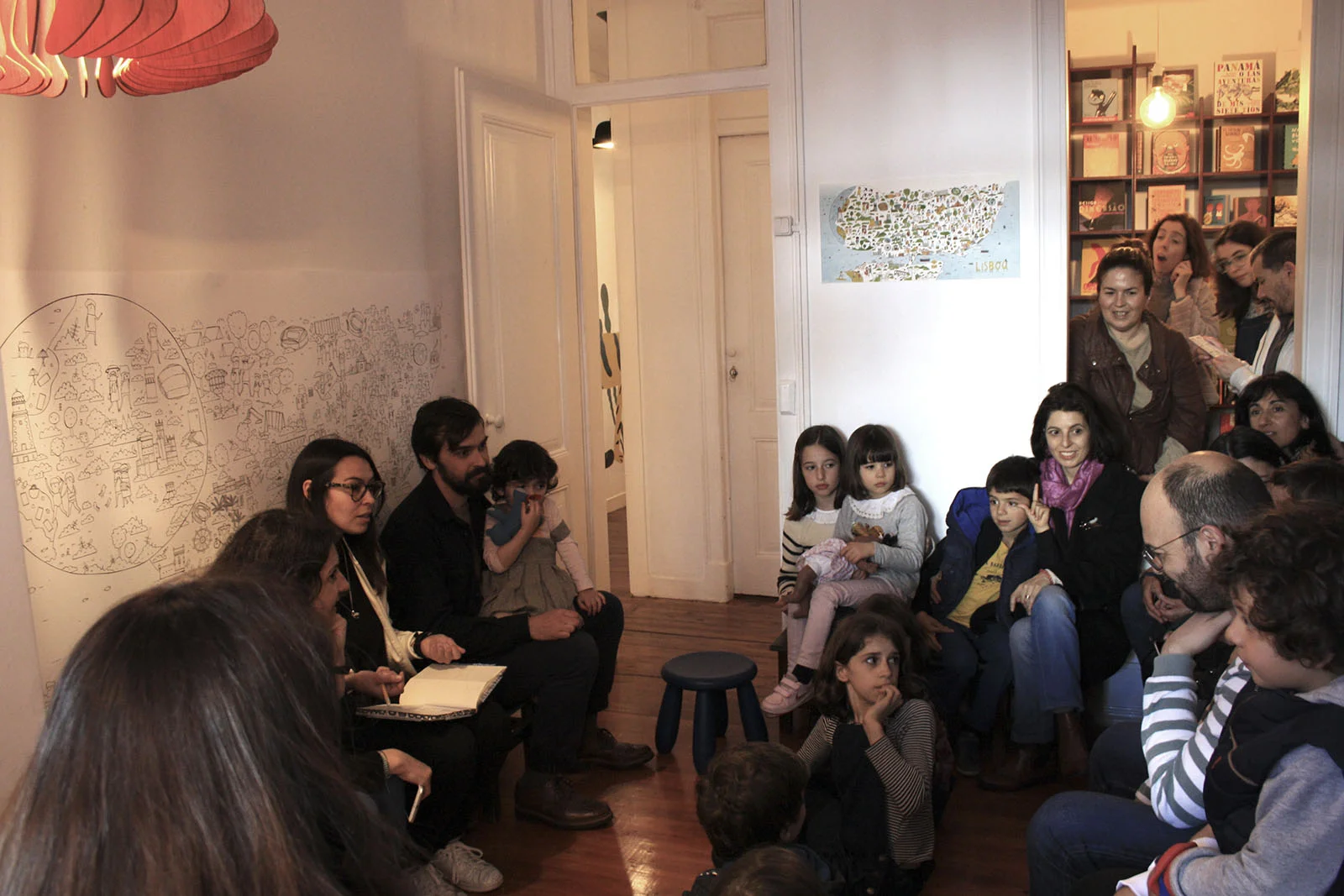 The launch at Baobá Livraria