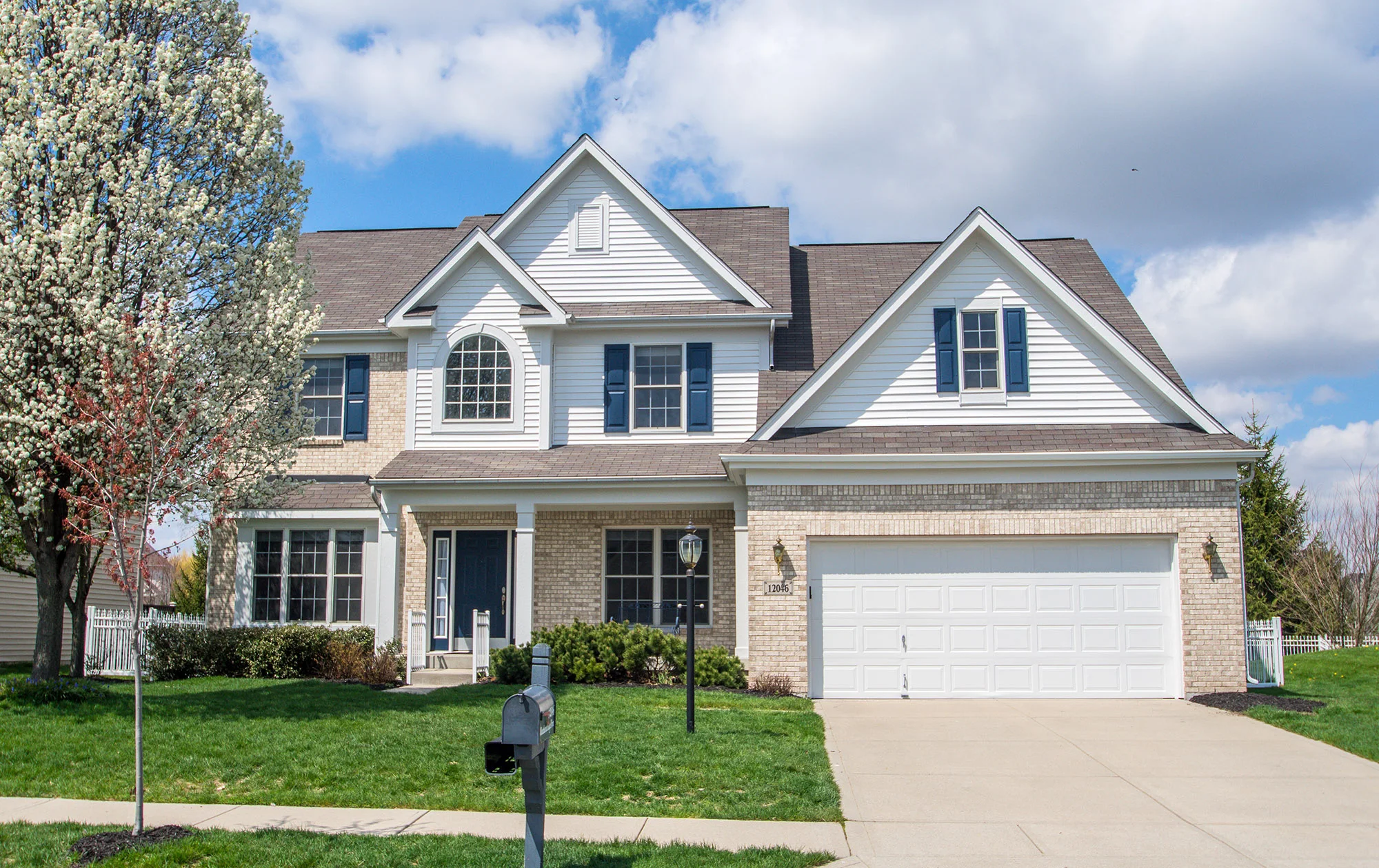 Fishers house for sale with basement 