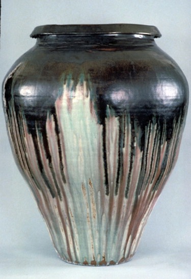 Colossal Jar in Black and Green.jpg
