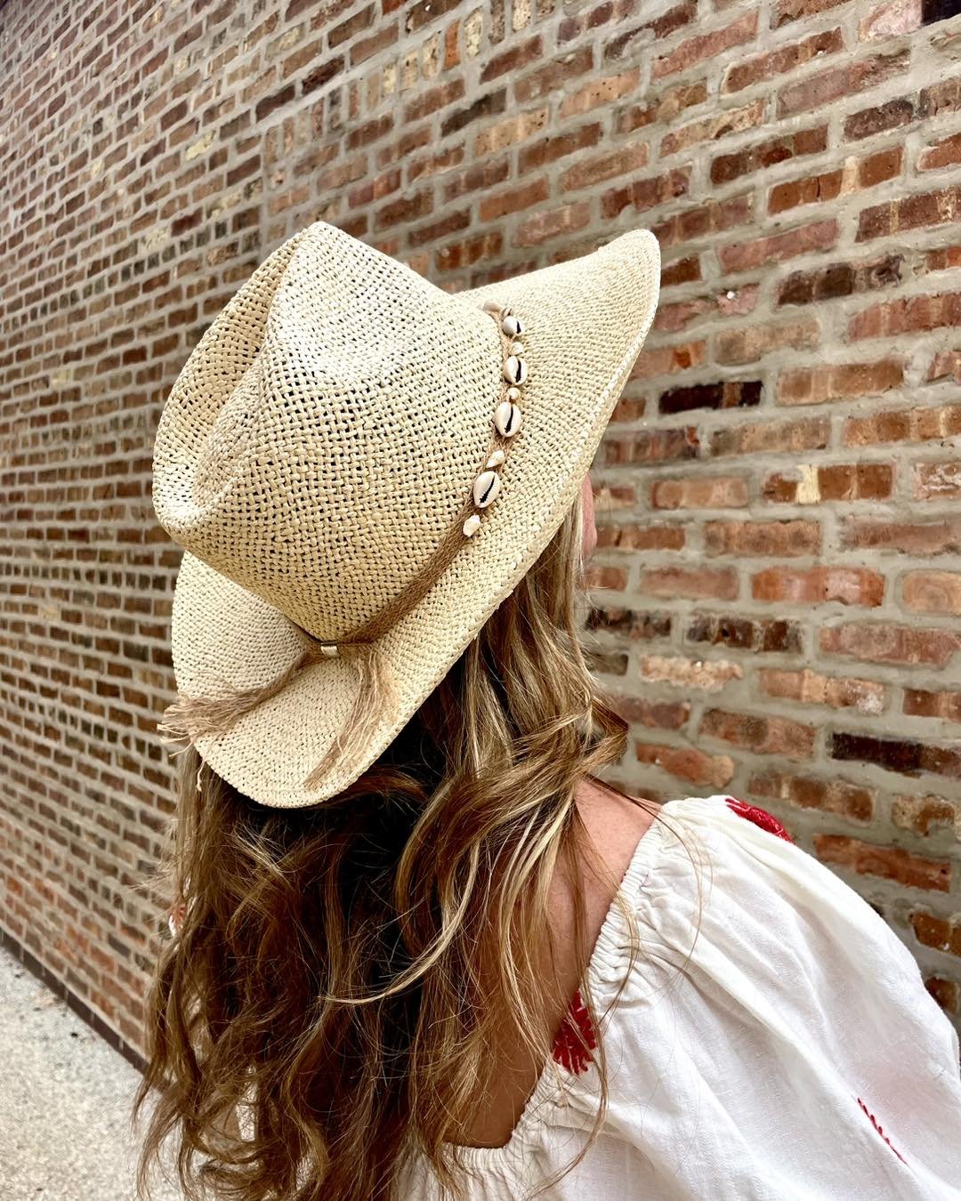 Another sneak peek on what&rsquo;s in store for Sequels Spring into Summer SALE! 🤠

We&rsquo;ve stocked up on the cowgirl hats for you guys this summer! Get them for 20% OFF FRIDAY AND SATURDAY!!👏🛍️