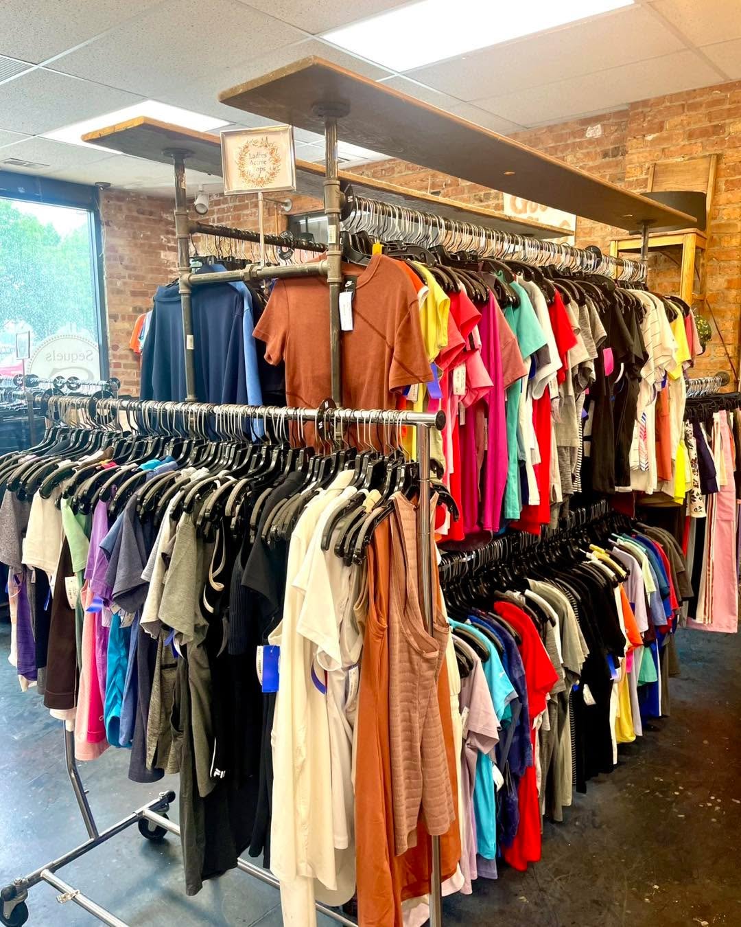 Ladies Activewear! 💪

Our active section is bursting with top brands and stylish finds! Come check out the latest in women&rsquo;s activewear. Perfect for workouts or everyday wear!🙌