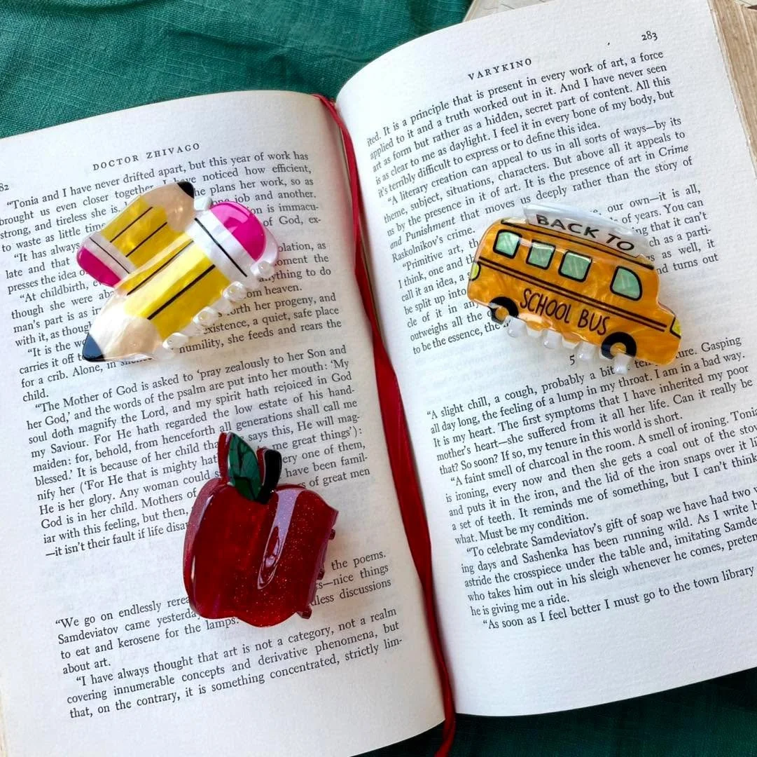 Hair Clips Restock!✏️🍎

Get ready for back-to-school in style with our fun new hair clips!🎀 These are just a few of the cute styles you&rsquo;ll find during Sequels&rsquo; Back to School Sale!🎉📚

Join us this Friday &amp; Saturday and score 20% O