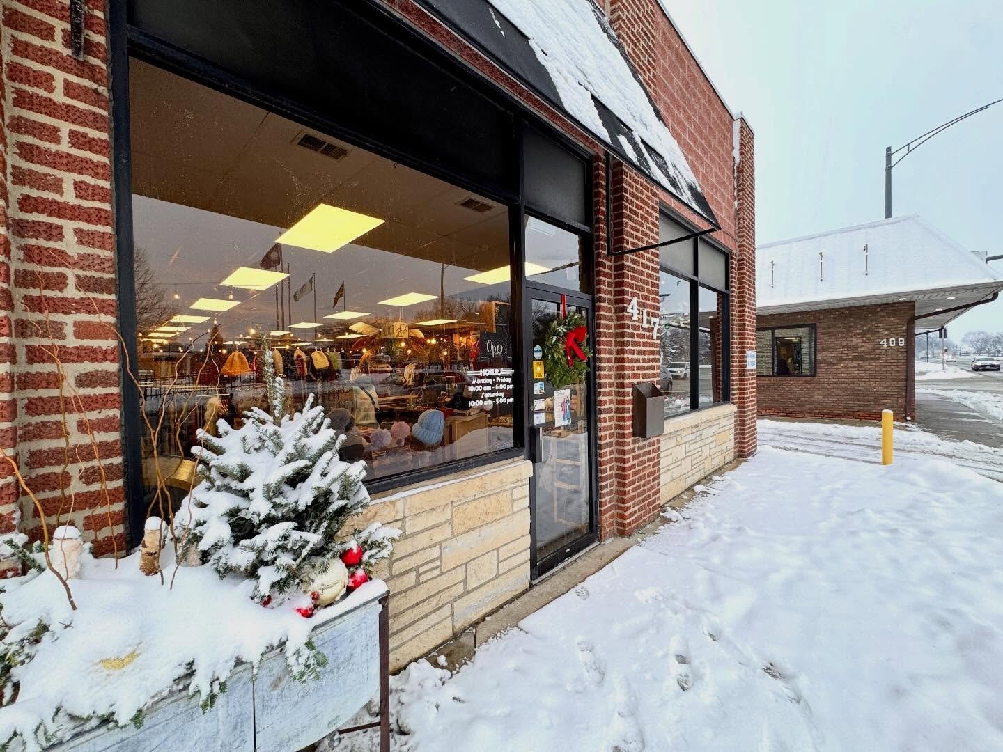 The shop is cozy, the racks are full, and we&rsquo;d love to see you today. ✨
Stop in today from 10AM - 6PM and snag your Christmas gifts, stocking stuffers, and all the holiday attire that makes the season feel extra merry. Your support means the wo