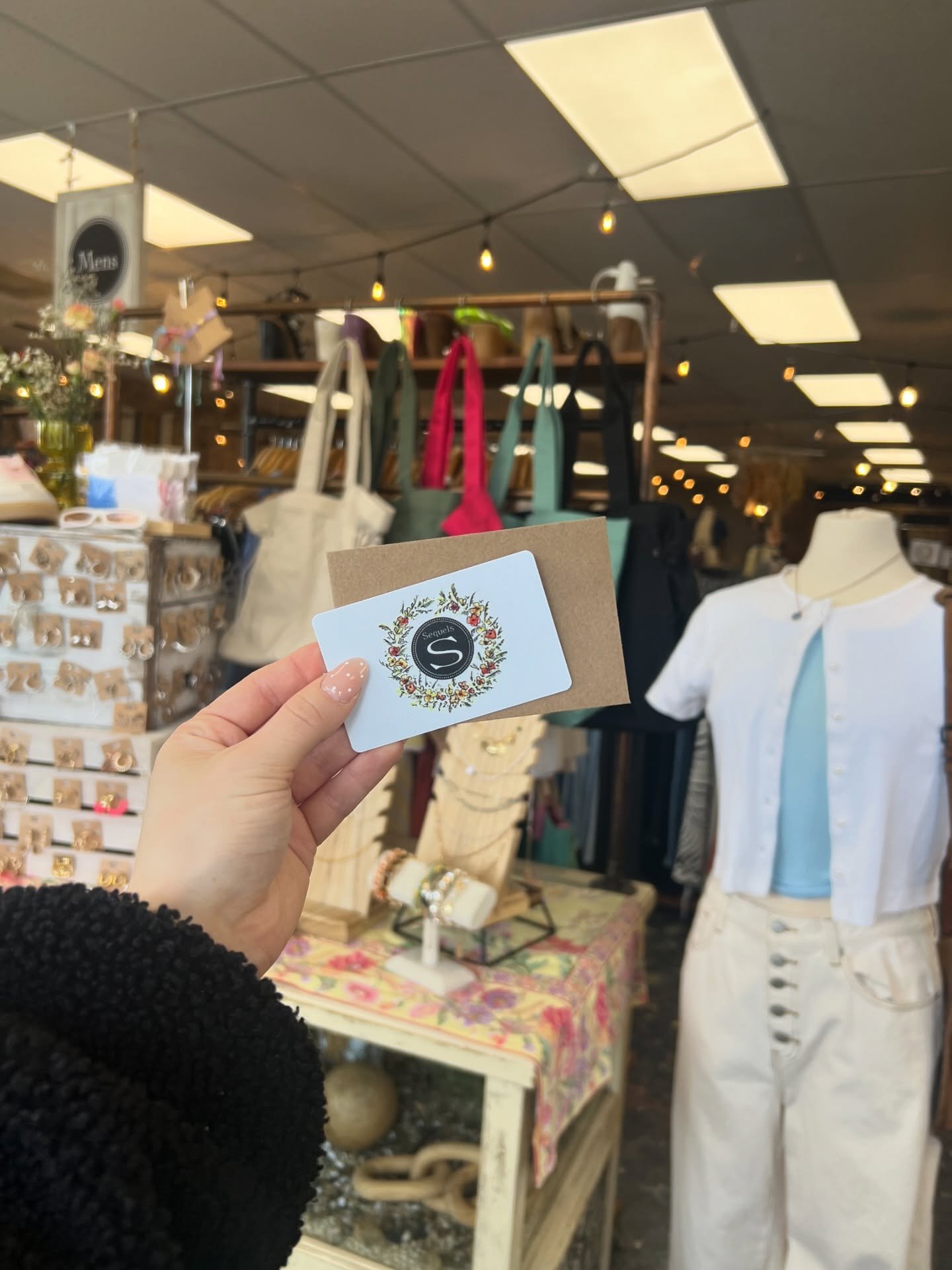 Happy Saturday!
Don&rsquo;t forget to snag a gift card to tuck into those Easter baskets 🐣
The perfect little add-on that lets them pick something they&rsquo;ll love 💛

We&rsquo;re open from 10-5!✨