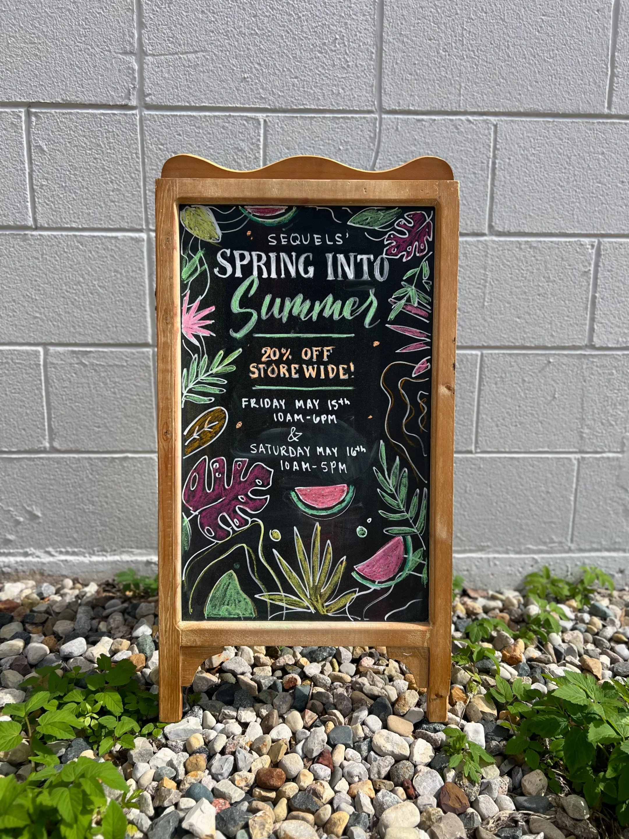 We are officially ONE week out from our Spring into Summer sale!💐

Stay tuned for a sneak peak at our accessories, etc. that will be included for 20% off!🙌