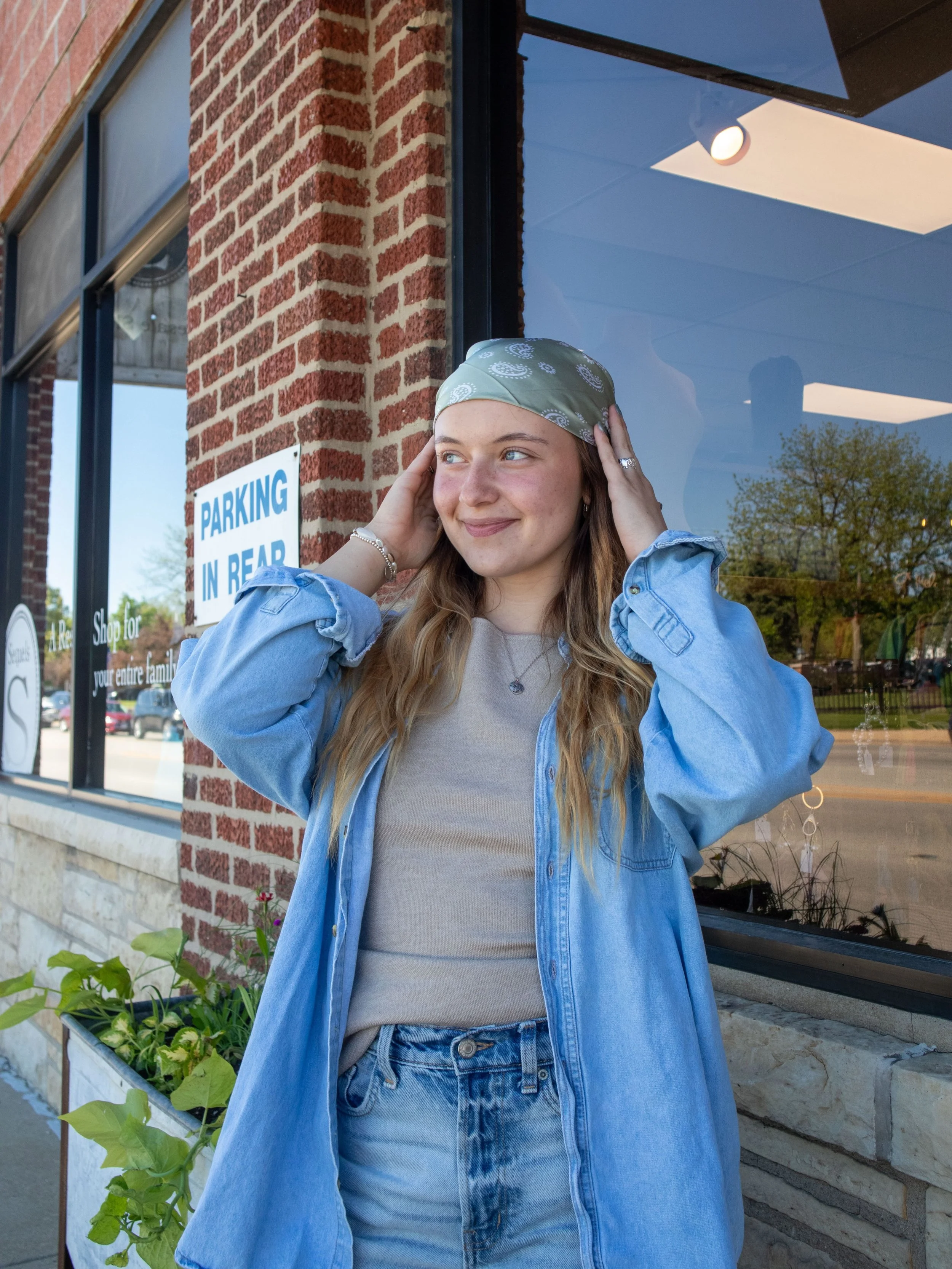 So many ways to style just a FEW of these amazing hair scarves that will be a part of the 20% off sale this Friday &amp; Saturday!💁&zwj;♀️

Stay tuned for more and mark your calendars!🙌