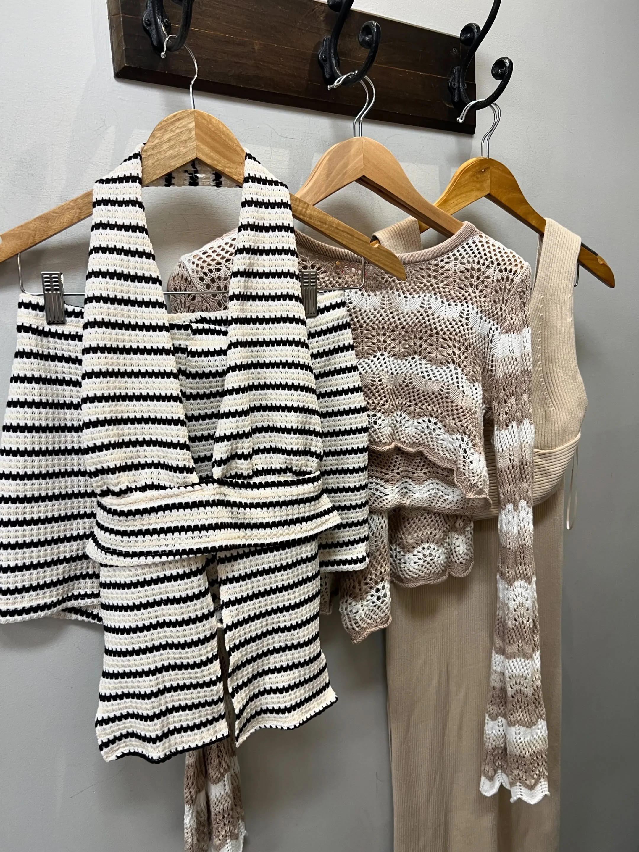 Matching summer sets are here☀️✨
Easy to style, easy to wear, and perfect for everything from errands to vacation days!

Set Details:
1) medium-$10.99
2) size 4-$22.49
3) medium-$16.99