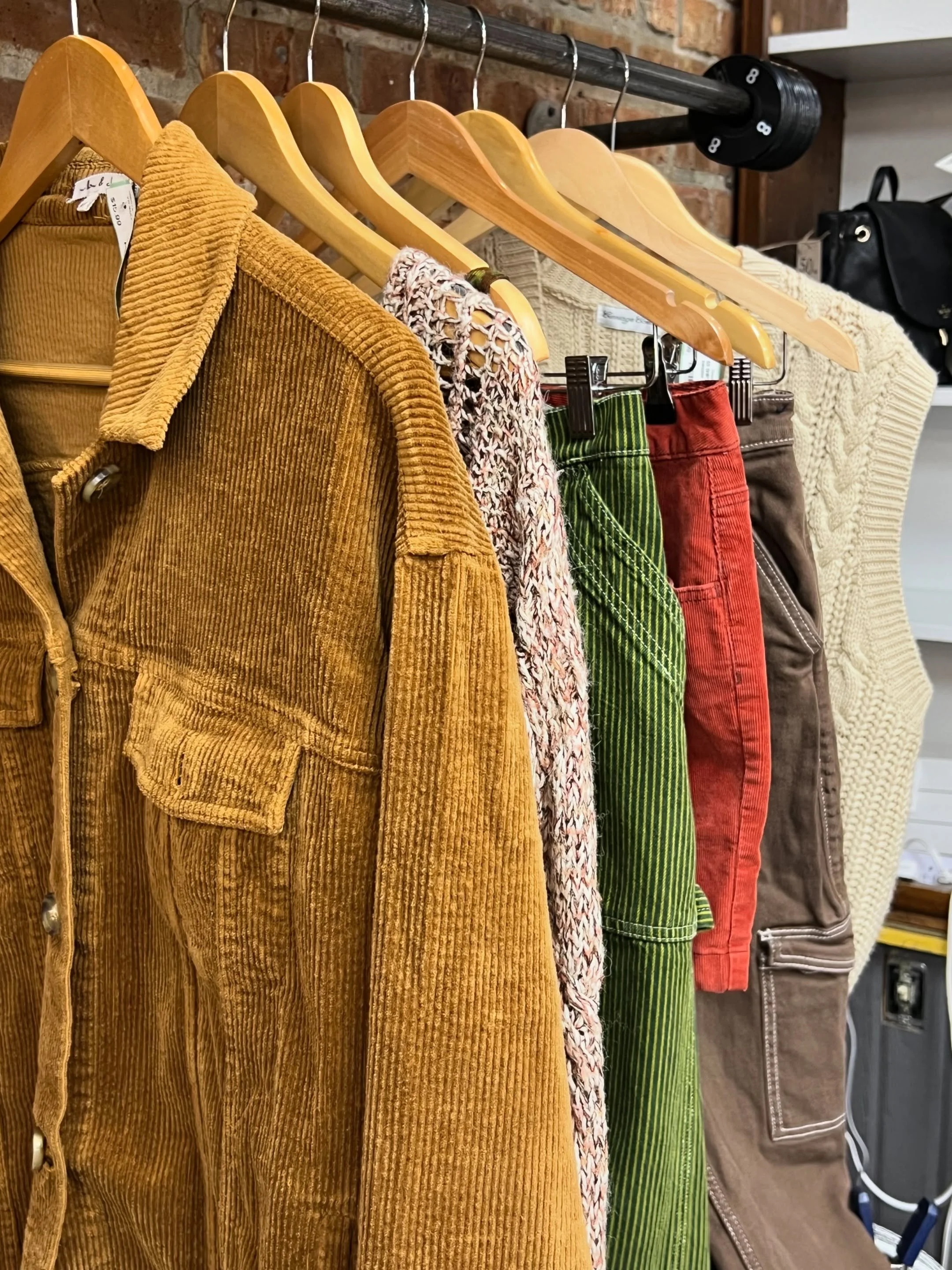 Come and get your fall attire for 20% OFF TODAY &amp; TOMORROW!🤎

We&rsquo;ll be here from 10-6 TODAY!🙌