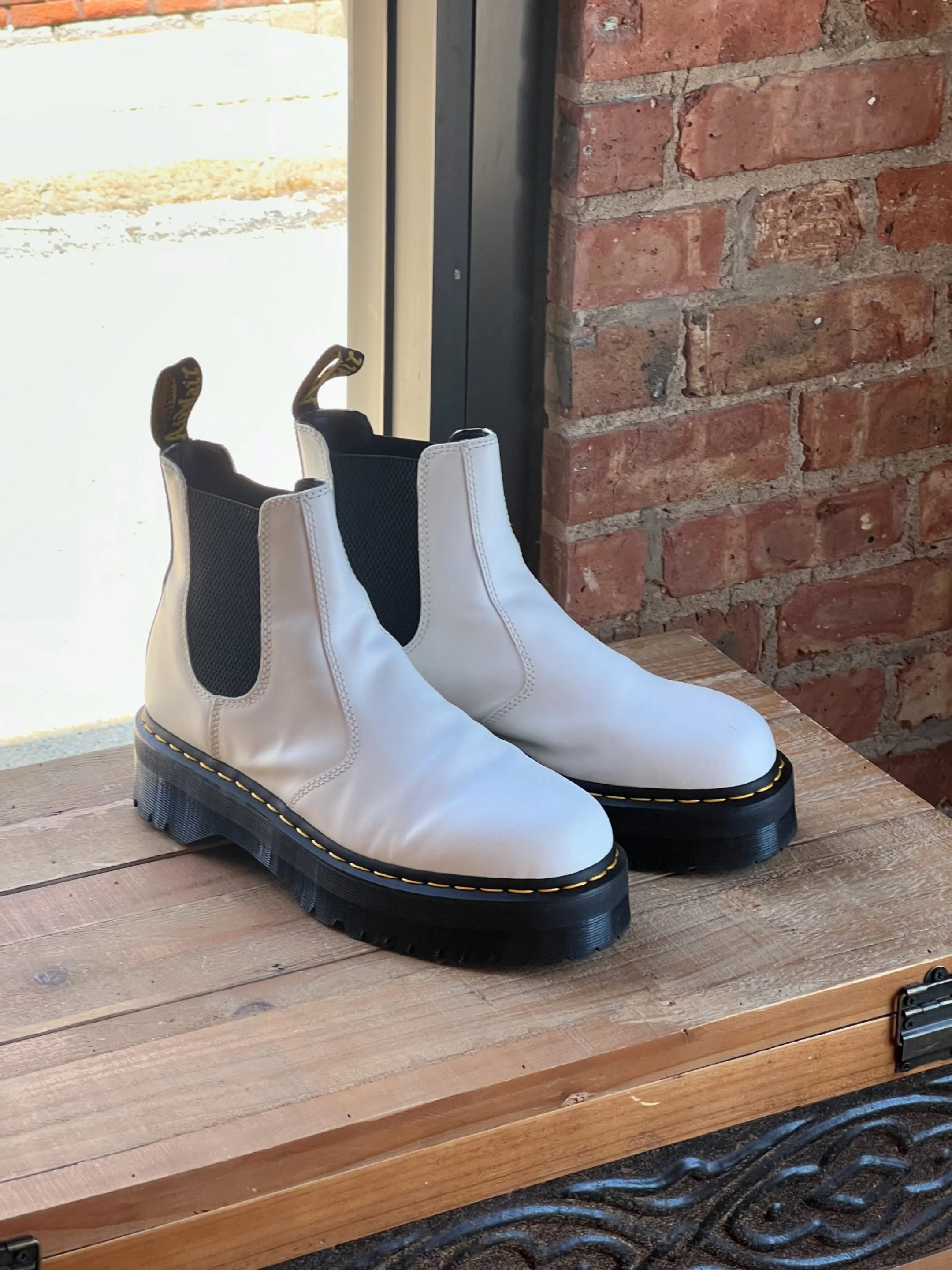 Looking for some docs for the fall?🍁

These might be for you! 
⭐️Size 11 and $45

Come stop in or call us to purchase over the phone!