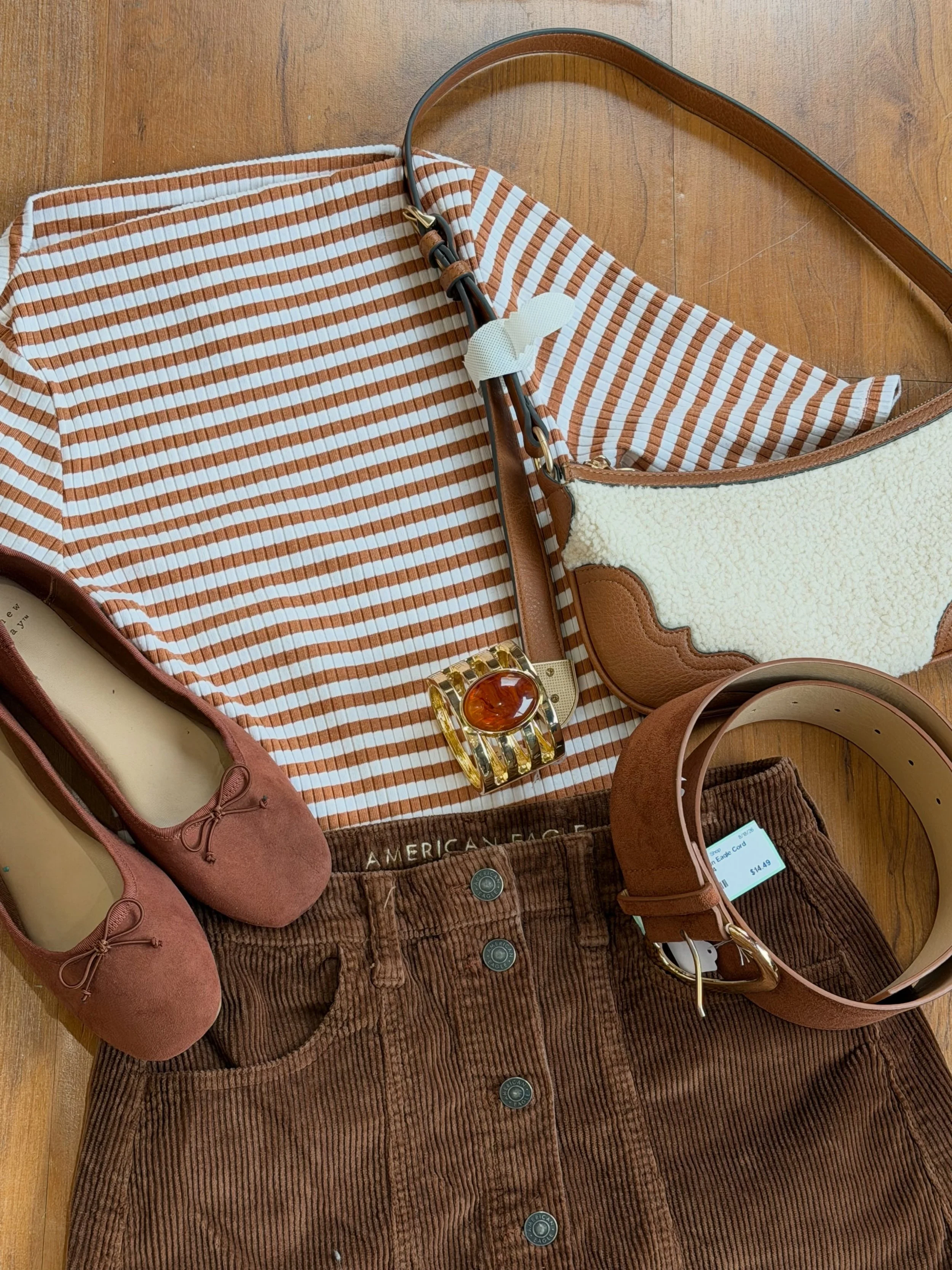 Fall days call for the perfect staple pieces, and we&rsquo;ve got plenty to choose from. 🍁 

Stop by Sequels today and find your next favorite outfit!

Outfit Details:
&bull;Top (size small)-$8.49
&bull;Skirt (size 4)-$14.49
&bull;Shoes (size 7.5)- 
