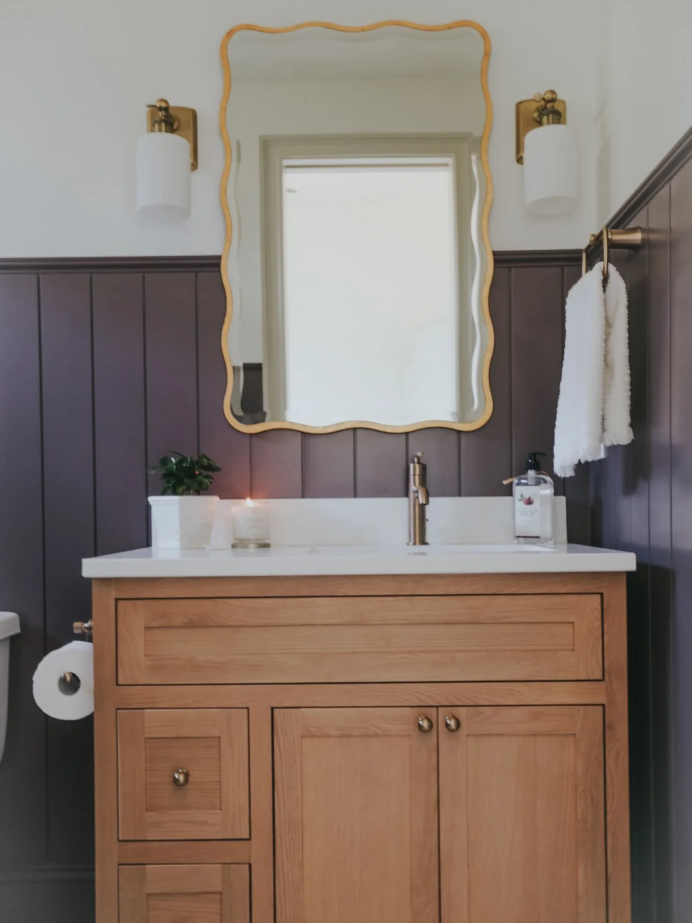 No fighting for your turn in the bathroom at this house 🛁✨ There&rsquo;s 5 😉

#newconstruction #customhome #bathroom #bathroominspo #newhome