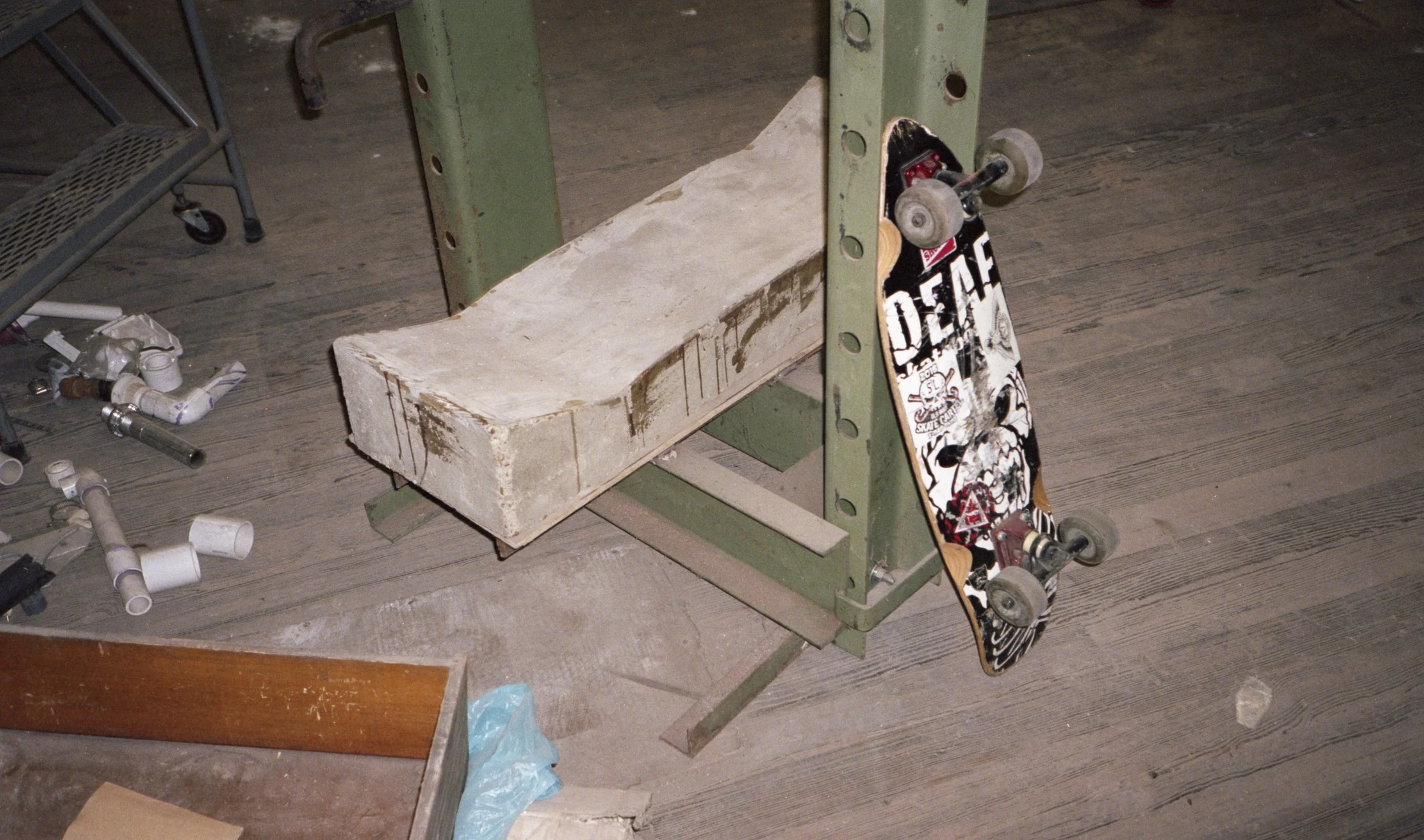 SCANS_2021_Sk8L_Portra4_MjuiiG058-RT1-LR.jpg