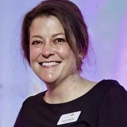  Sara Jenkins