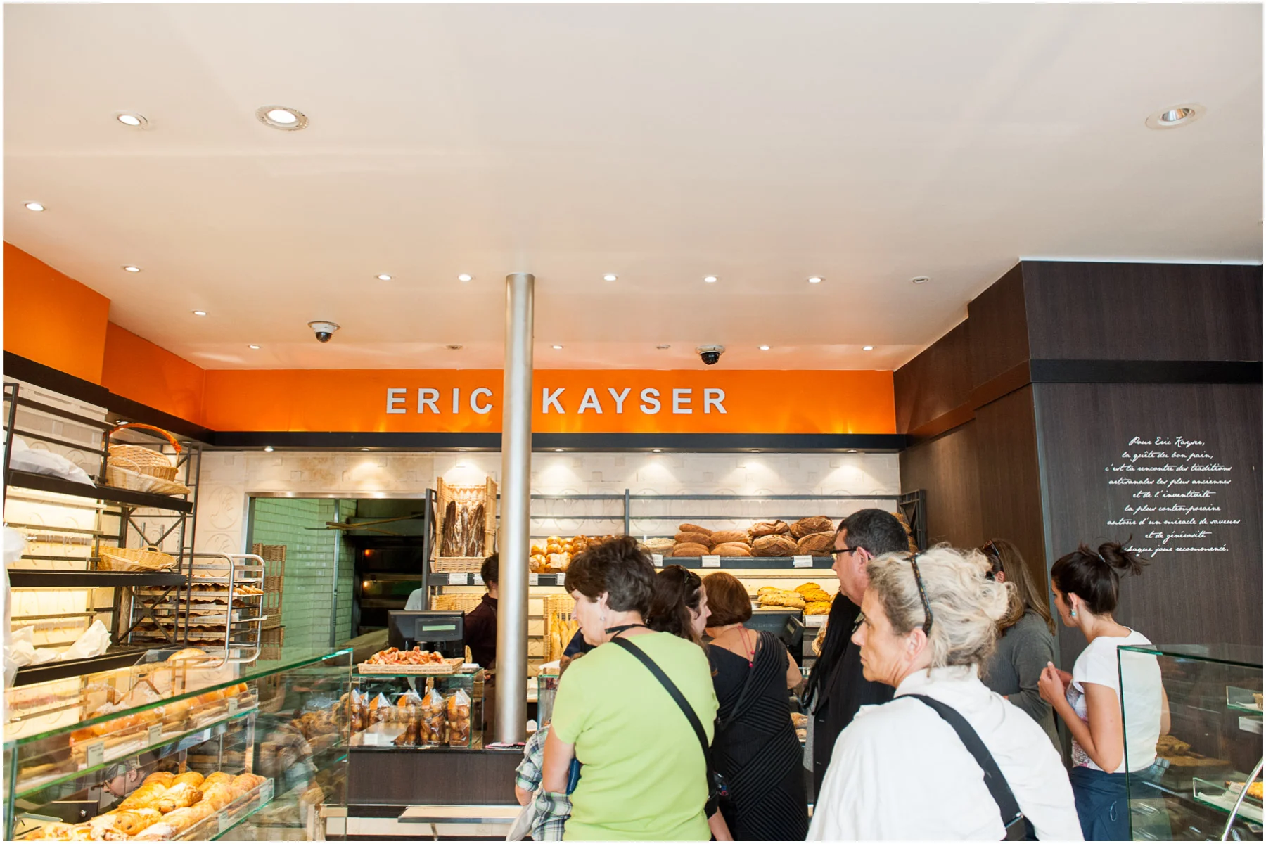 Parisian-Bakeris-Chocolate-Shop_26.jpg