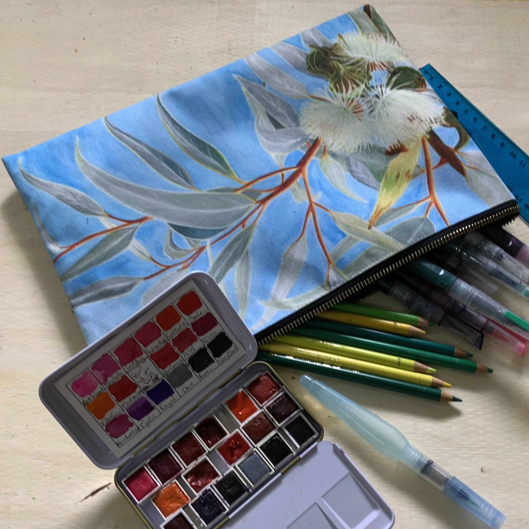 051D9E65-87CF-437E-89E2-91D6BF3B889B