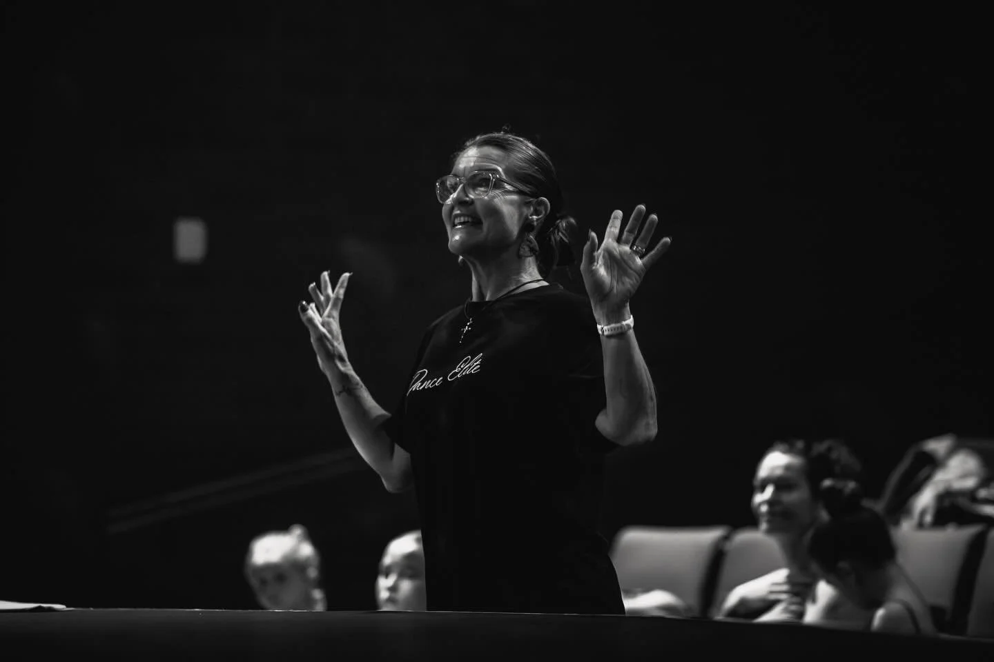 Happy Birthday Miss Steph!
We hope your day is filled with glitter, joy, and all the magic you bring to everyone around you! ✨💖

We love you!!! 🥰💐
@stephflowerart