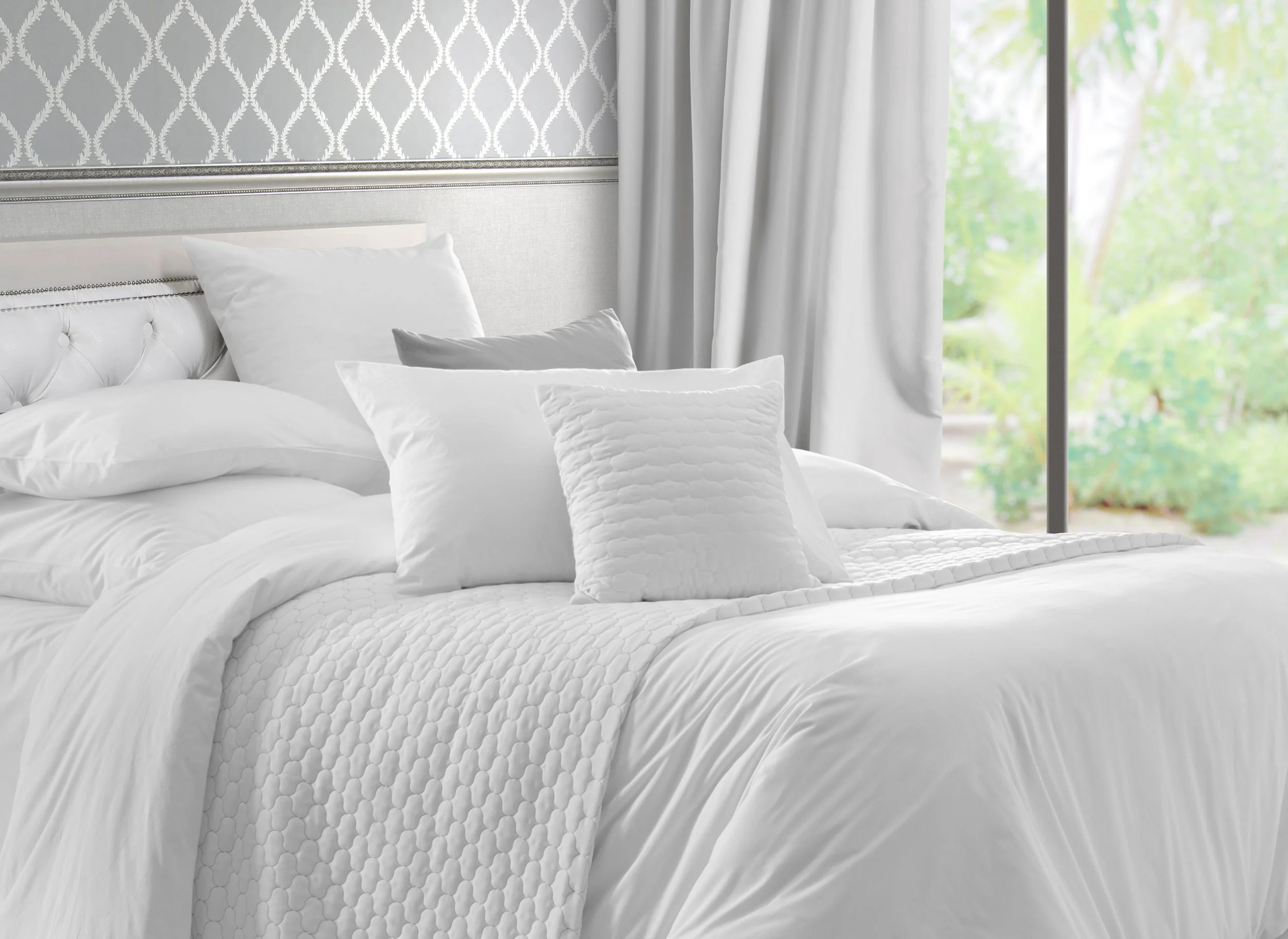 How to Keep White Bedding Fresh and Bright