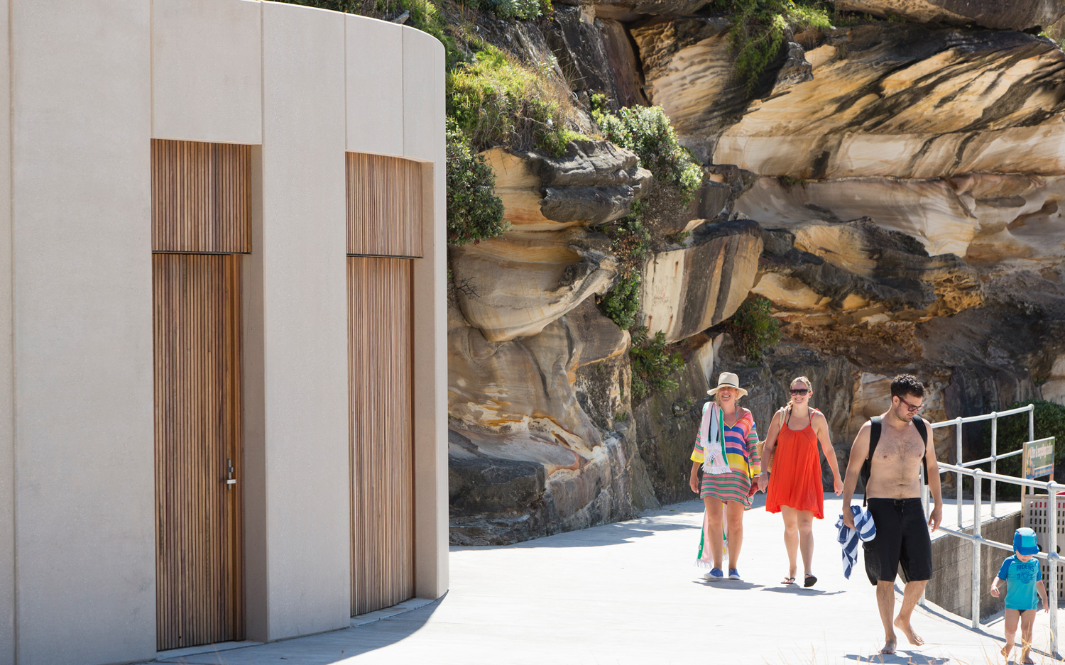 Tamarama Kiosk And Services Building Lahznimmo Architects