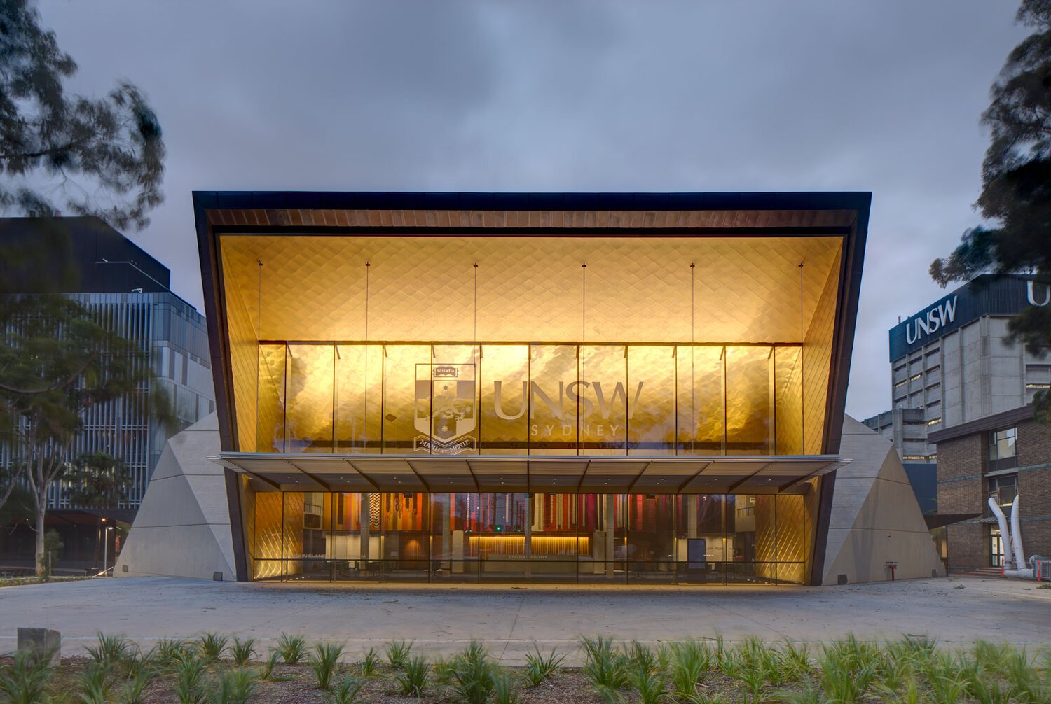 4070-Educational_ClancyAuditorium_LahznimmoArchitects_BrettBoardman_00.jpg