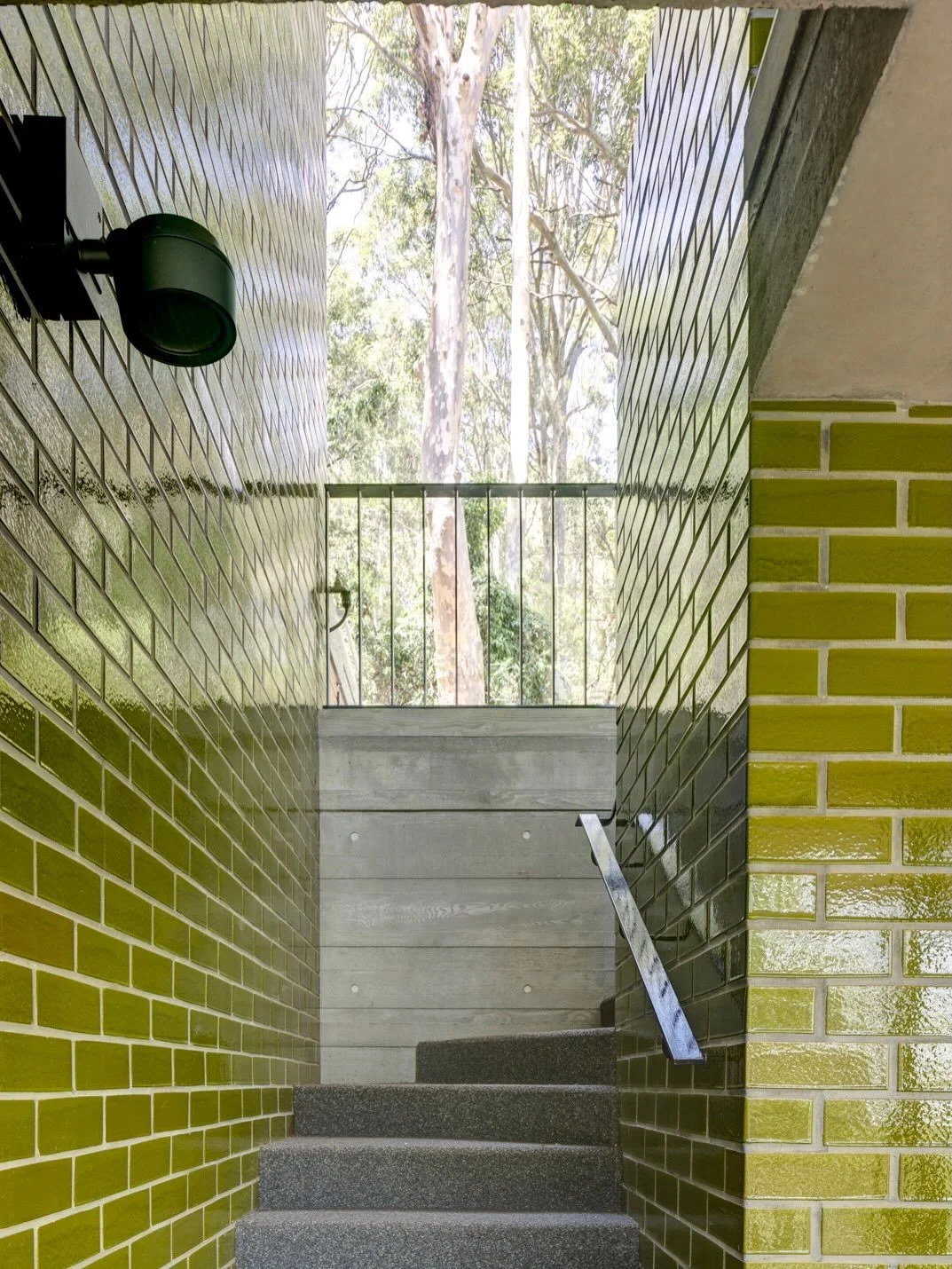 Glazed brick, four ways.

Some favourite glazed moments from our projects

Slide 1: Pretty Beach House
Photography by @Brettboardmanphotography

Slide 2: Helensvale Library
Photography by John Mills 

Slide 3: Helensvale Library and CCYC
Artwork: &ls