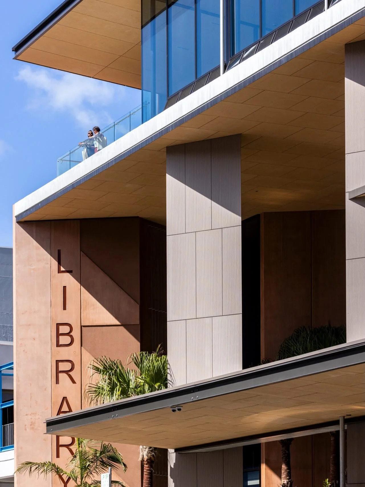 Gosford Regional Library is now featured on @archdaily 

Situated on Darkinjung Land, the Library has been designed to generate a civic presence within the Civic Heart of Gosford, symbolically acting as a &lsquo;Town Hall&rsquo; to Kibble Park&rsquo;