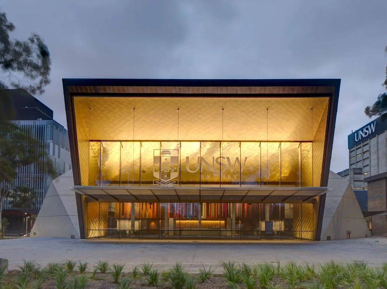 4070-Educational_ClancyAuditorium_LahznimmoArchitects_BrettBoardman_00.jpg