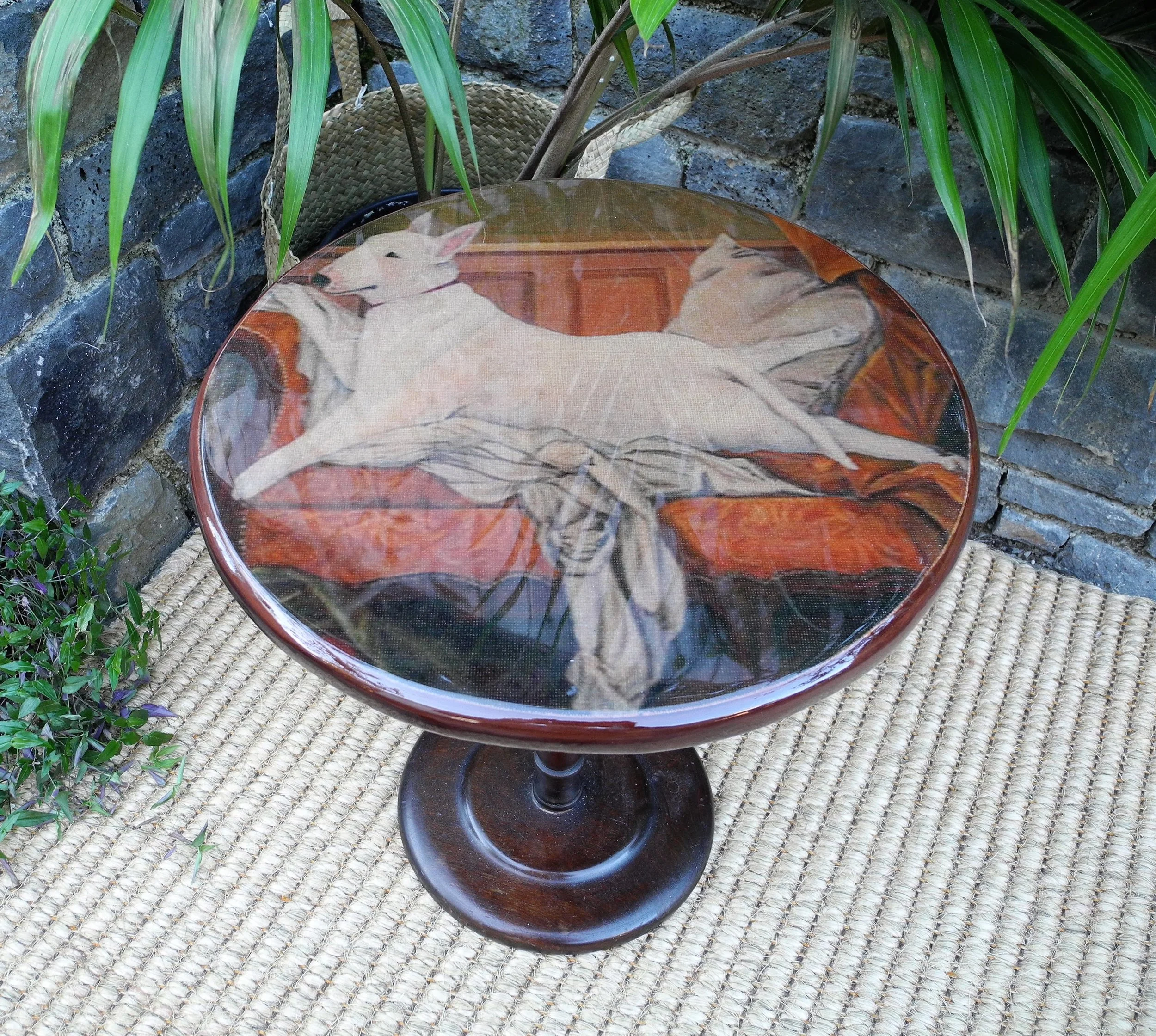 Terrier Side Table