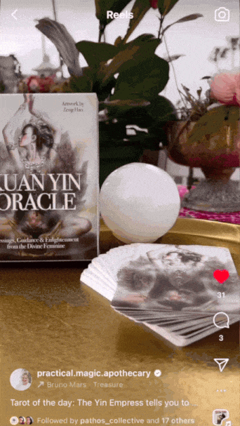 2+tarot+reading.gif