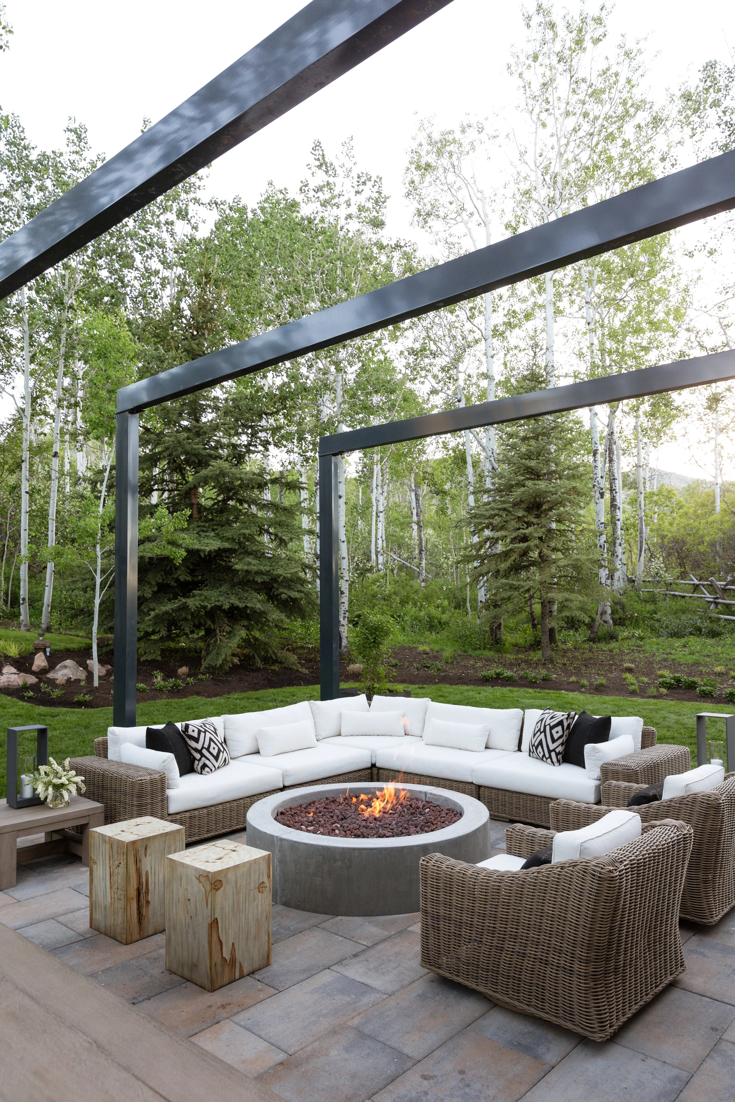 PC Pool House-(C)Melissa Kelsey-220.jpg